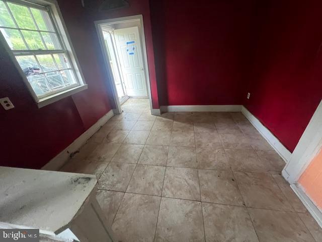 18506 TRIANGLE ST, TRIANGLE, Virginia 22172, 4 Bedrooms Bedrooms, ,2 BathroomsBathrooms,Residential,For sale,18506 TRIANGLE ST,VAPW2092360 MLS # VAPW2092360