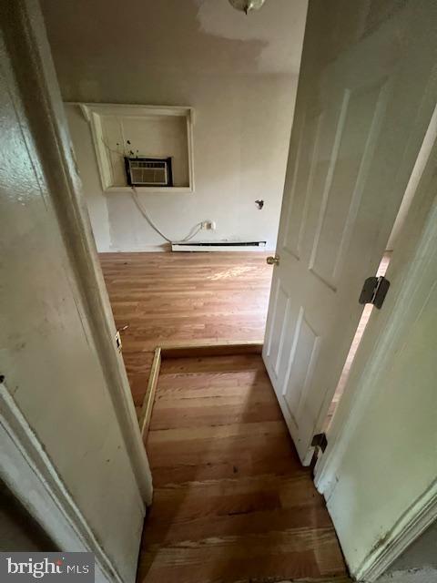 18506 TRIANGLE ST, TRIANGLE, Virginia 22172, 4 Bedrooms Bedrooms, ,2 BathroomsBathrooms,Residential,For sale,18506 TRIANGLE ST,VAPW2092360 MLS # VAPW2092360