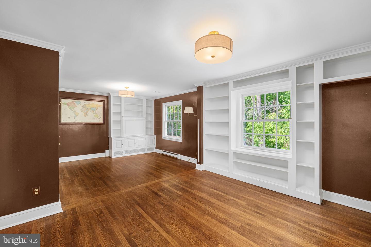 1727 HOBAN RD NW, WASHINGTON, District Of Columbia 20007, 3 Bedrooms Bedrooms, ,4 BathroomsBathrooms,Residential,For sale,1727 HOBAN RD NW,DCDC2197848 MLS # DCDC2197848