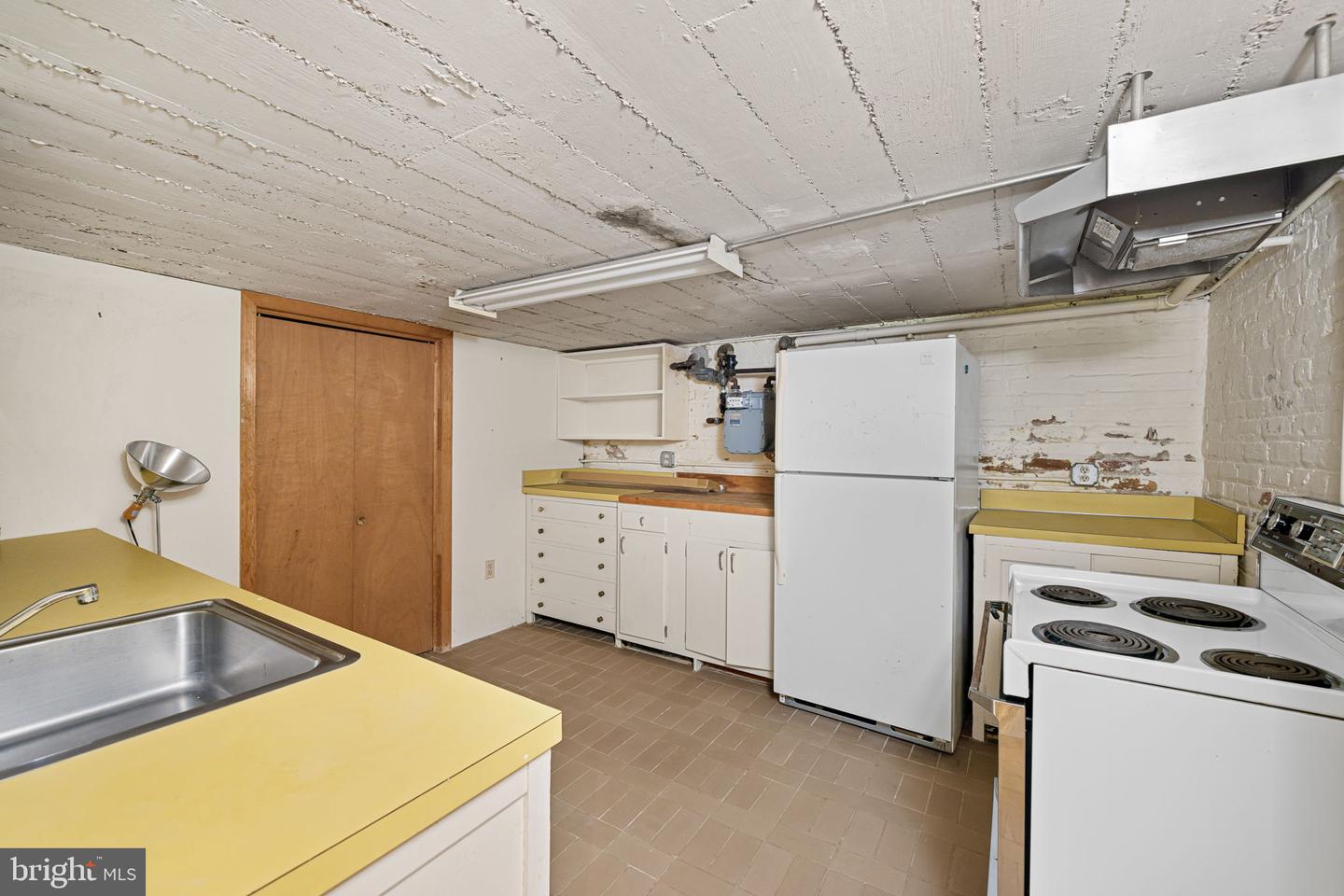 1727 HOBAN RD NW, WASHINGTON, District Of Columbia 20007, 3 Bedrooms Bedrooms, ,4 BathroomsBathrooms,Residential,For sale,1727 HOBAN RD NW,DCDC2197848 MLS # DCDC2197848