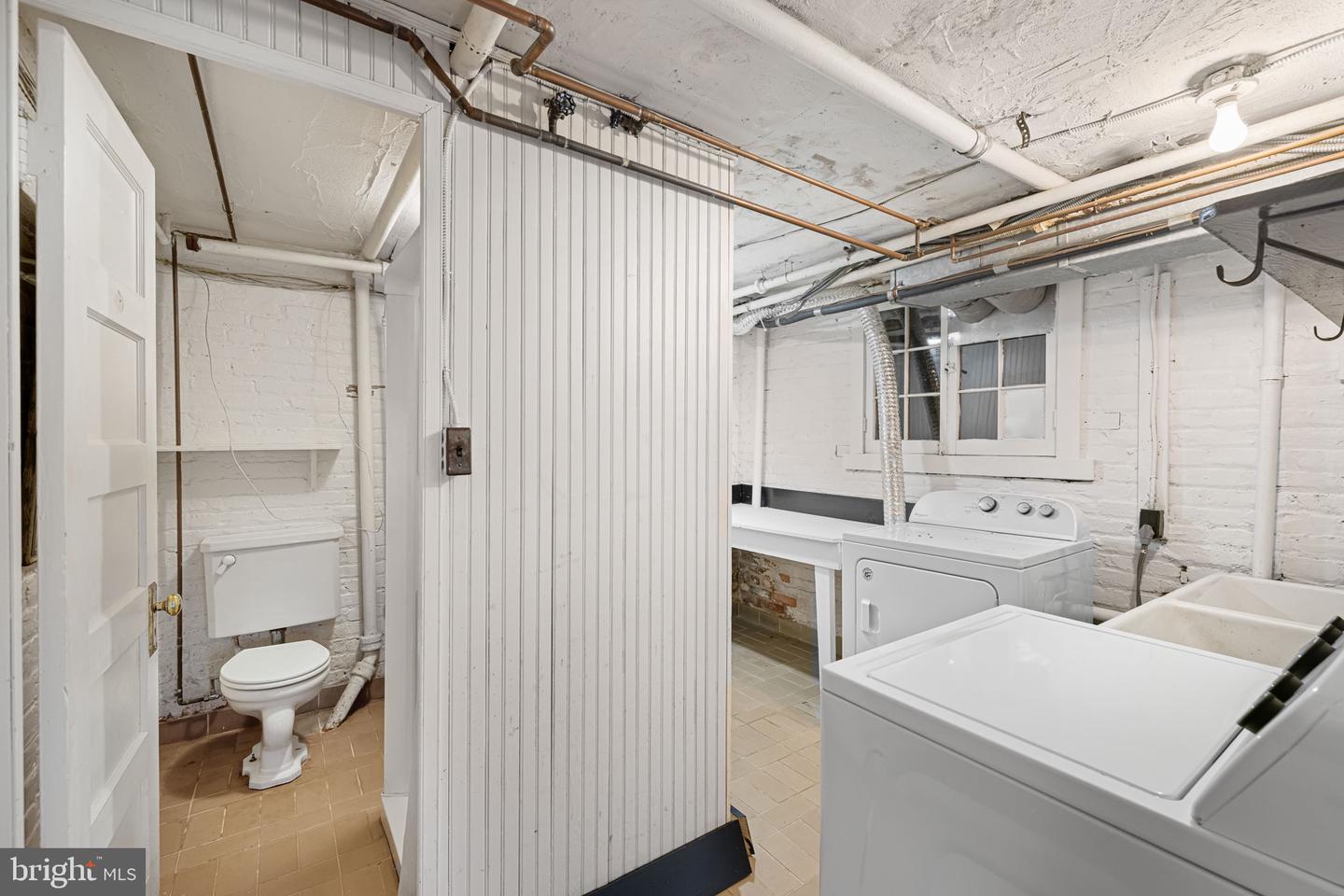 1727 HOBAN RD NW, WASHINGTON, District Of Columbia 20007, 3 Bedrooms Bedrooms, ,4 BathroomsBathrooms,Residential,For sale,1727 HOBAN RD NW,DCDC2197848 MLS # DCDC2197848