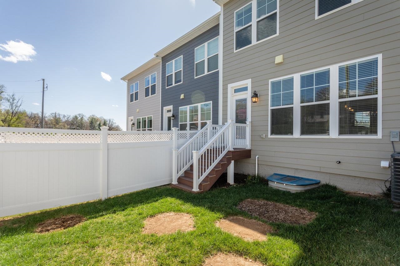3393 MONTEREY DR, ROCKINGHAM, Virginia 22801, 3 Bedrooms Bedrooms, ,2 BathroomsBathrooms,Residential,3393 MONTEREY DR,662966 MLS # 662966
