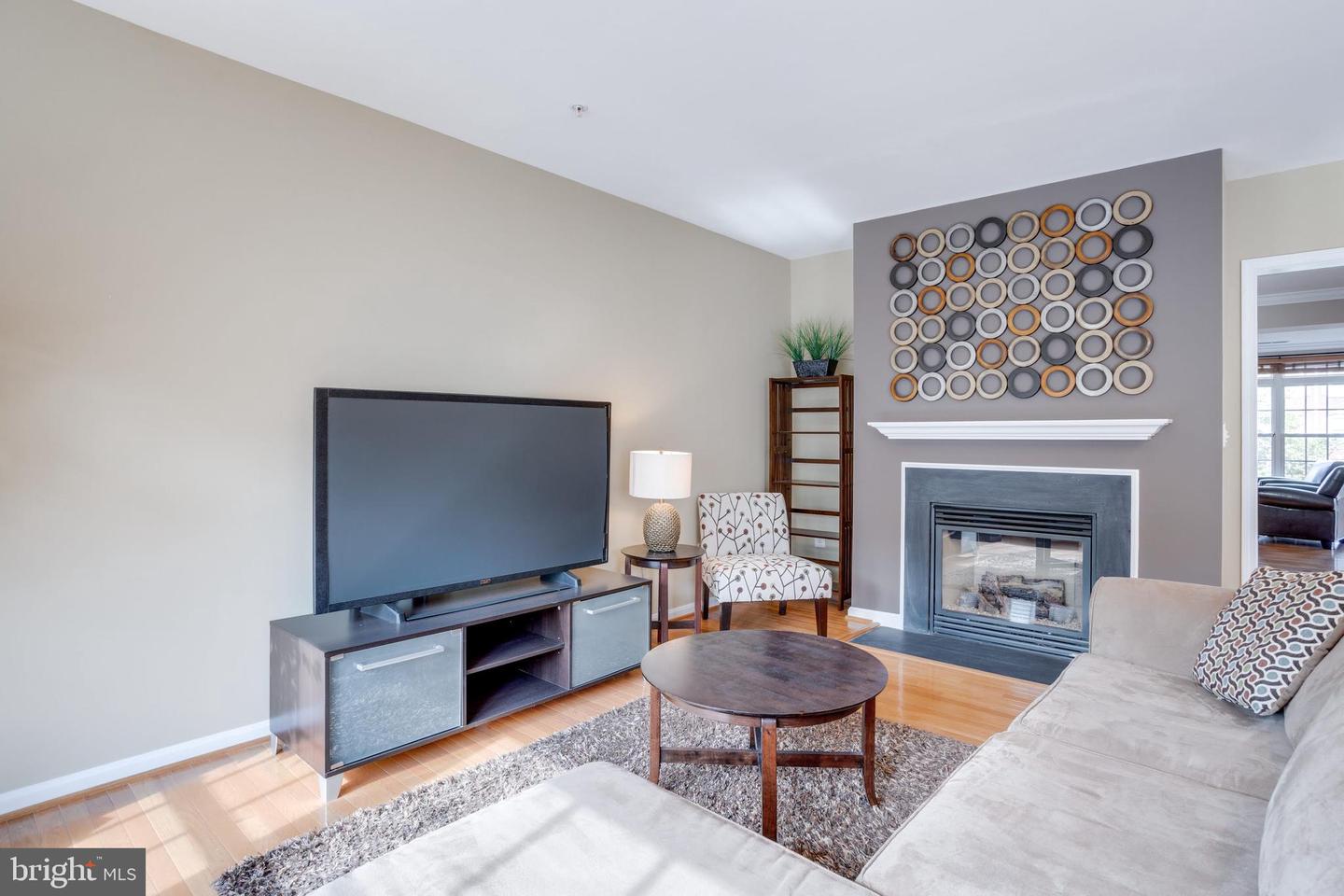 4656 UNIT #522 BATTENBURG LN, FAIRFAX, Virginia 22030, 3 Bedrooms Bedrooms, ,2 BathroomsBathrooms,Residential,For sale,4656 UNIT #522 BATTENBURG LN,VAFX2244190 MLS # VAFX2244190
