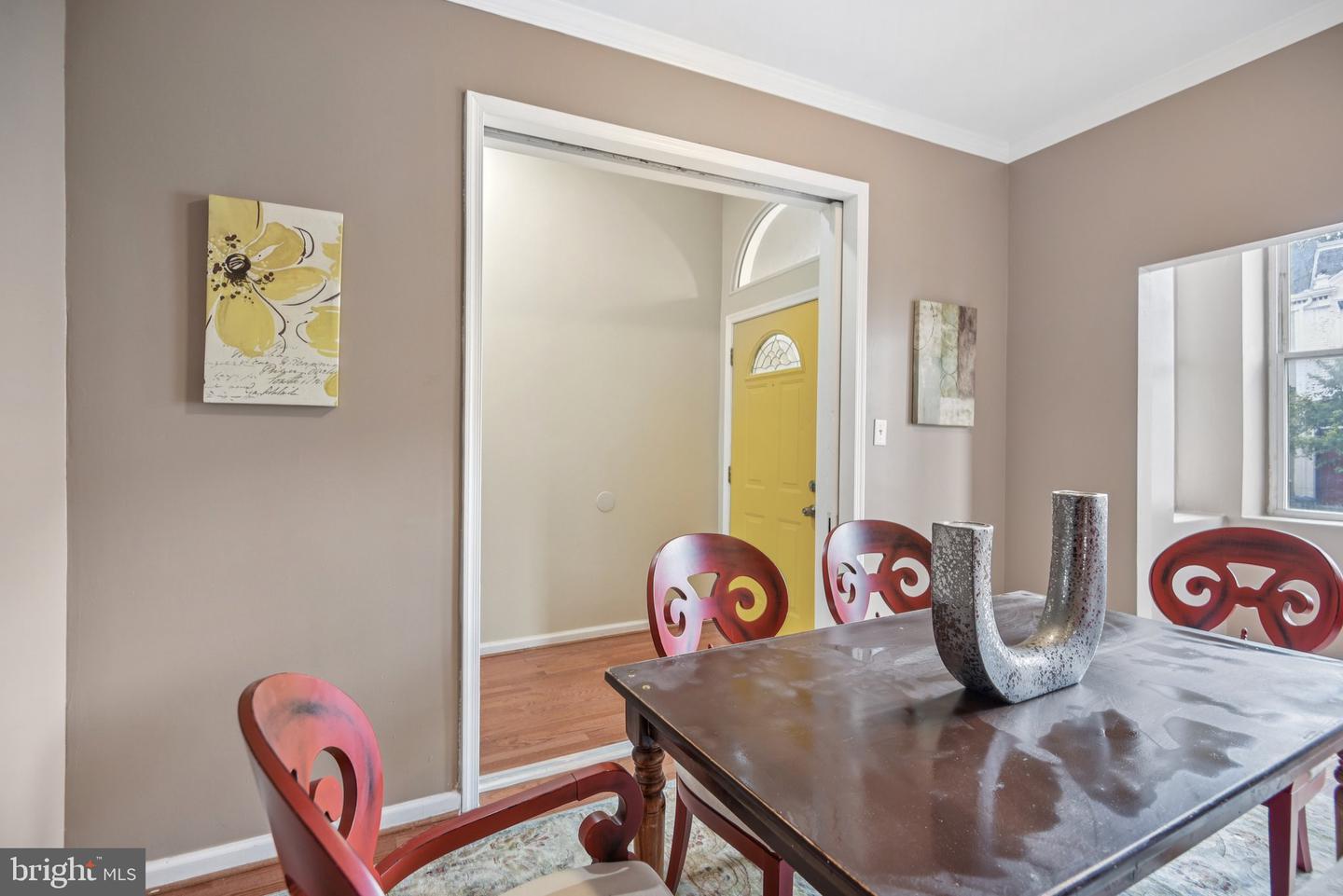 321 ELM ST NW, WASHINGTON, District Of Columbia 20001, 3 Bedrooms Bedrooms, ,2 BathroomsBathrooms,Residential,For sale,321 ELM ST NW,DCDC2204274 MLS # DCDC2204274