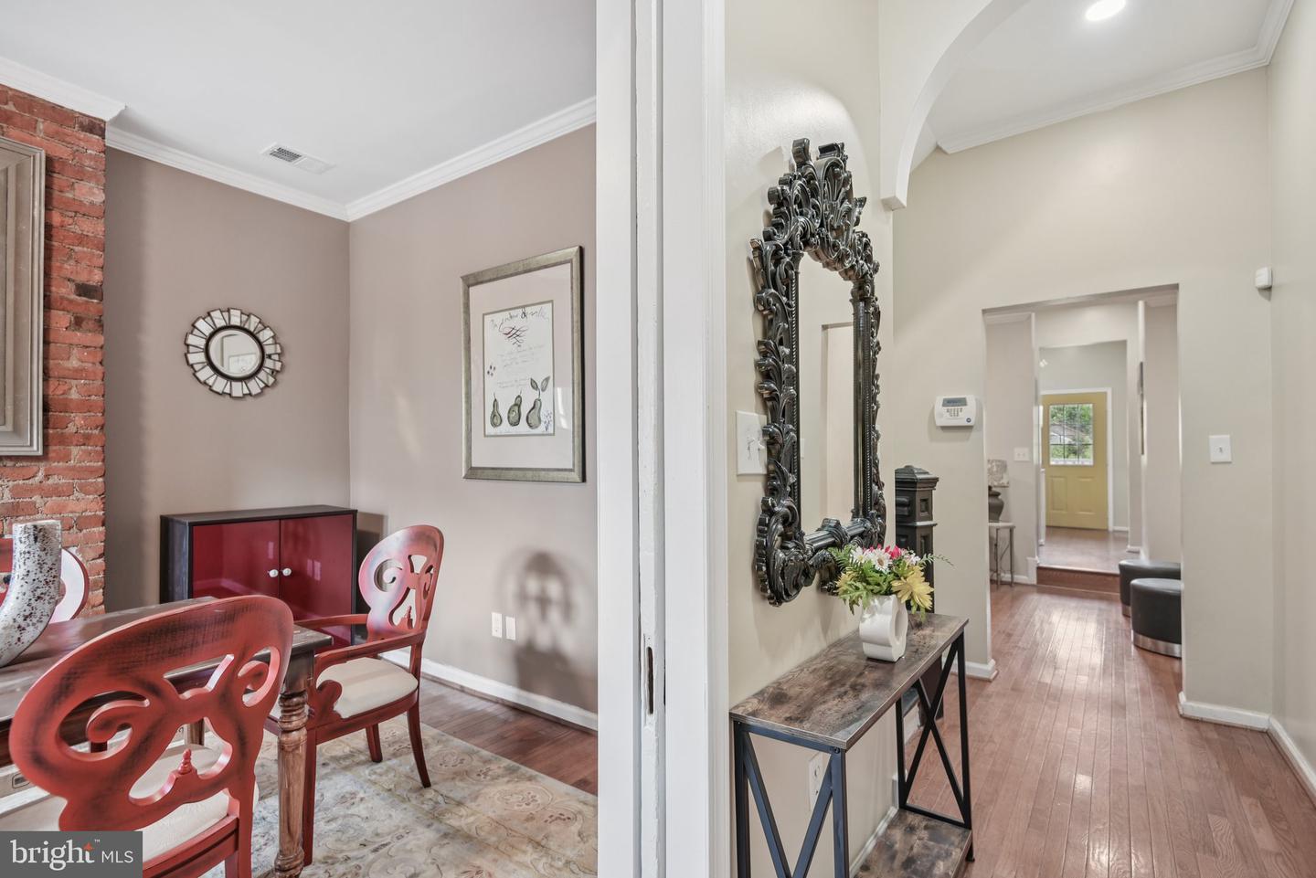 321 ELM ST NW, WASHINGTON, District Of Columbia 20001, 3 Bedrooms Bedrooms, ,2 BathroomsBathrooms,Residential,For sale,321 ELM ST NW,DCDC2204274 MLS # DCDC2204274
