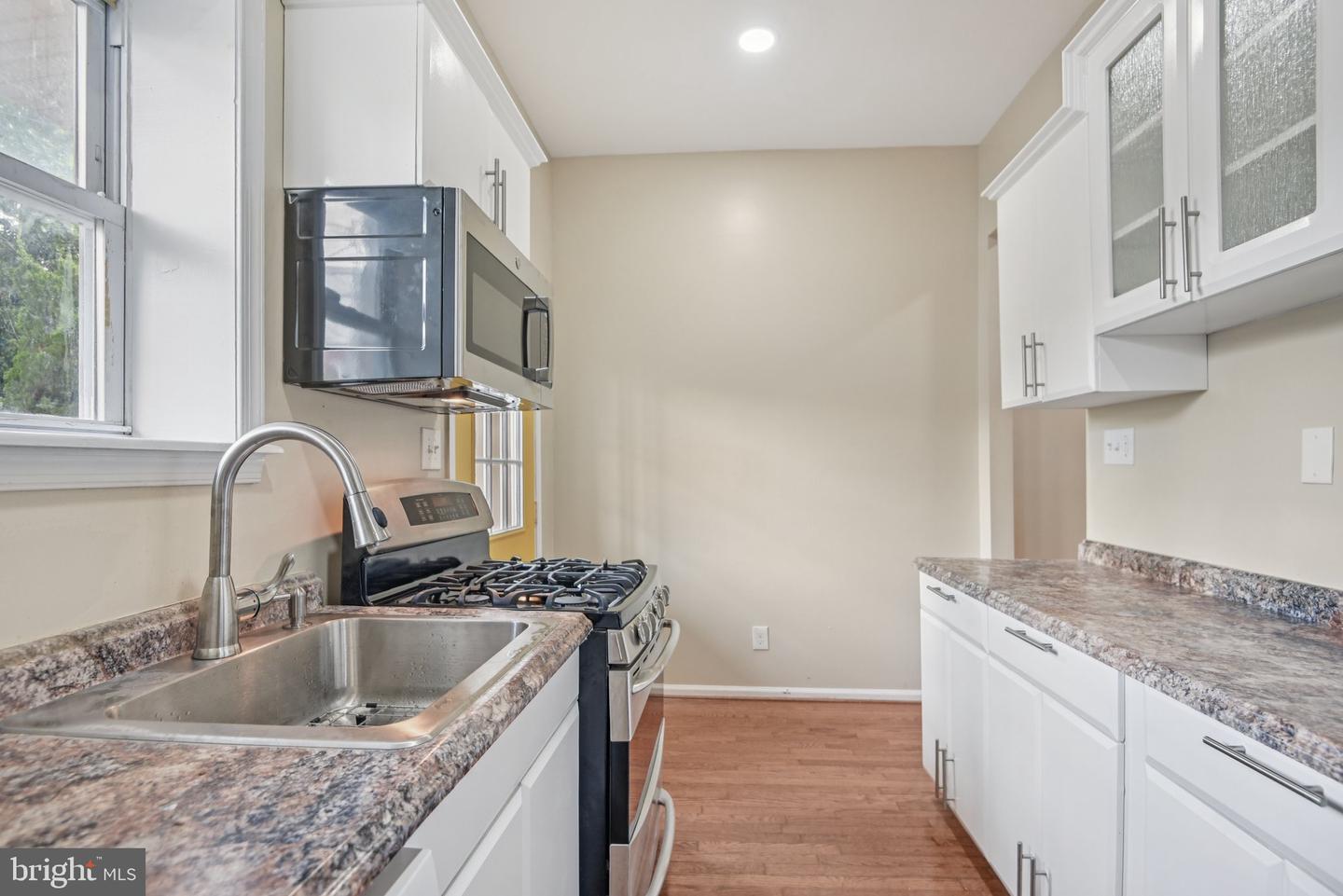 321 ELM ST NW, WASHINGTON, District Of Columbia 20001, 3 Bedrooms Bedrooms, ,2 BathroomsBathrooms,Residential,For sale,321 ELM ST NW,DCDC2204274 MLS # DCDC2204274