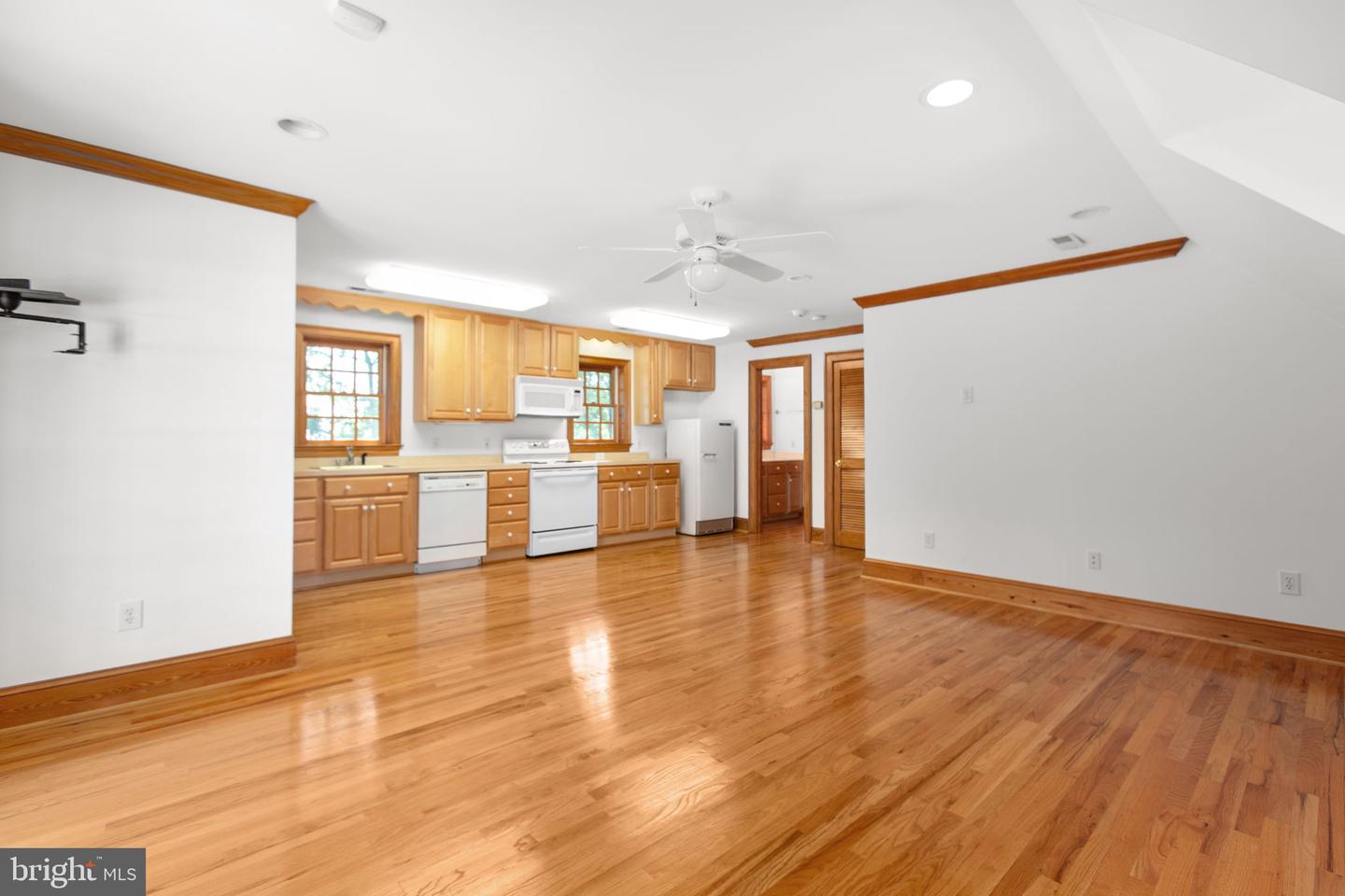 1711 HIGHLAND RD, FREDERICKSBURG, Virginia 22401, 6 Bedrooms Bedrooms, ,6 BathroomsBathrooms,Residential,For sale,1711 HIGHLAND RD,VAFB2008402 MLS # VAFB2008402