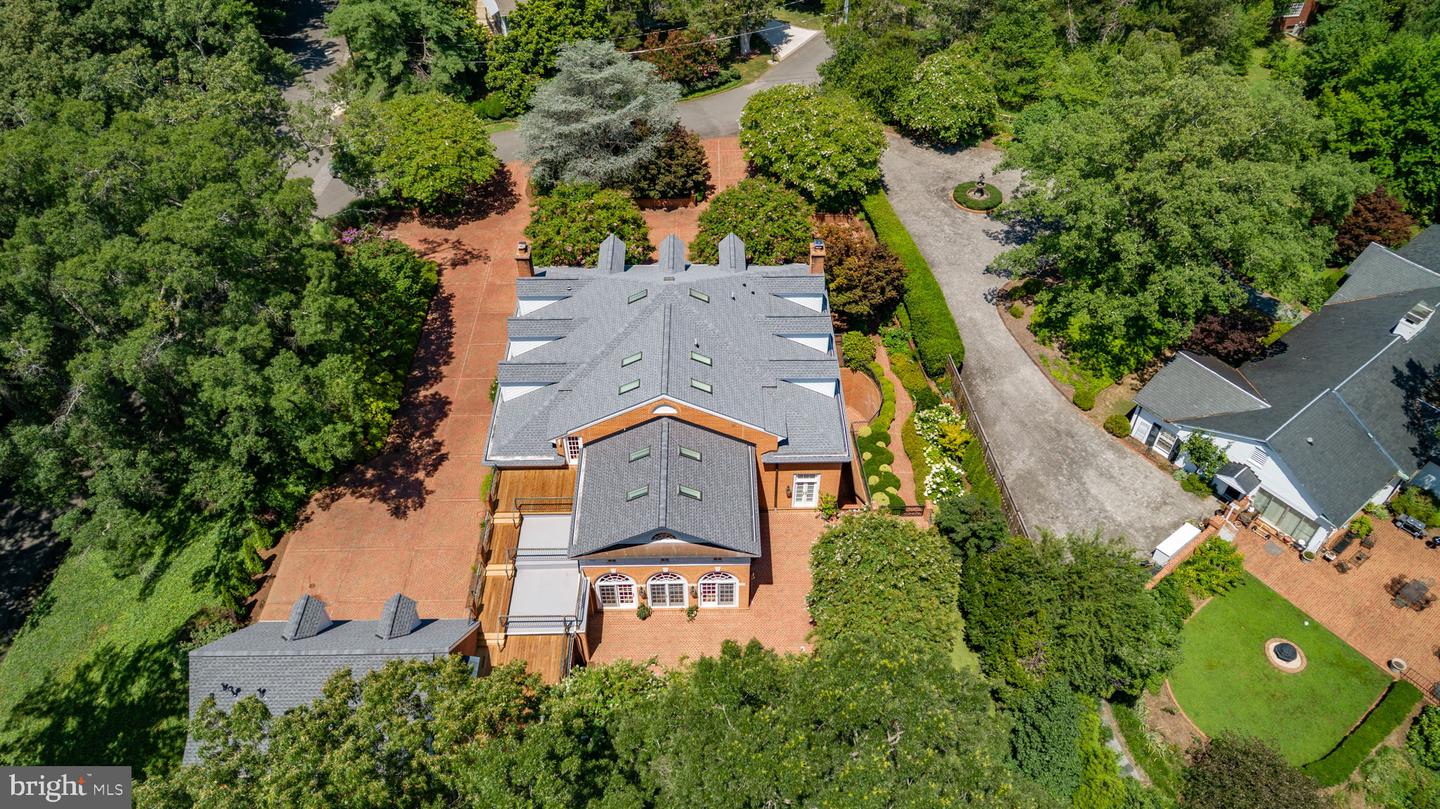 1711 HIGHLAND RD, FREDERICKSBURG, Virginia 22401, 6 Bedrooms Bedrooms, ,6 BathroomsBathrooms,Residential,For sale,1711 HIGHLAND RD,VAFB2008402 MLS # VAFB2008402