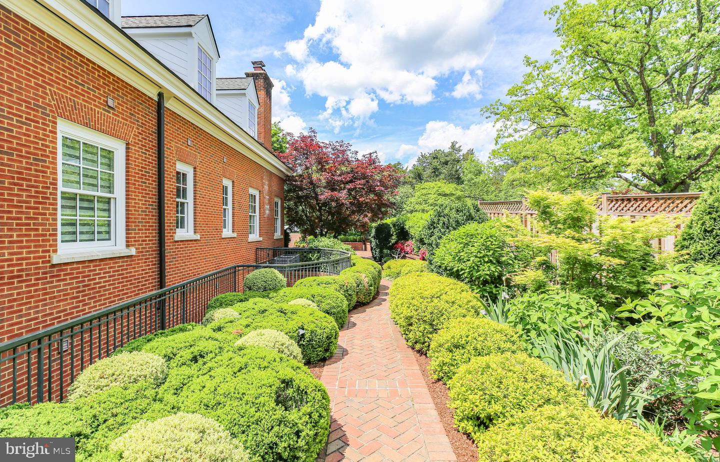 1711 HIGHLAND RD, FREDERICKSBURG, Virginia 22401, 6 Bedrooms Bedrooms, ,6 BathroomsBathrooms,Residential,For sale,1711 HIGHLAND RD,VAFB2008402 MLS # VAFB2008402