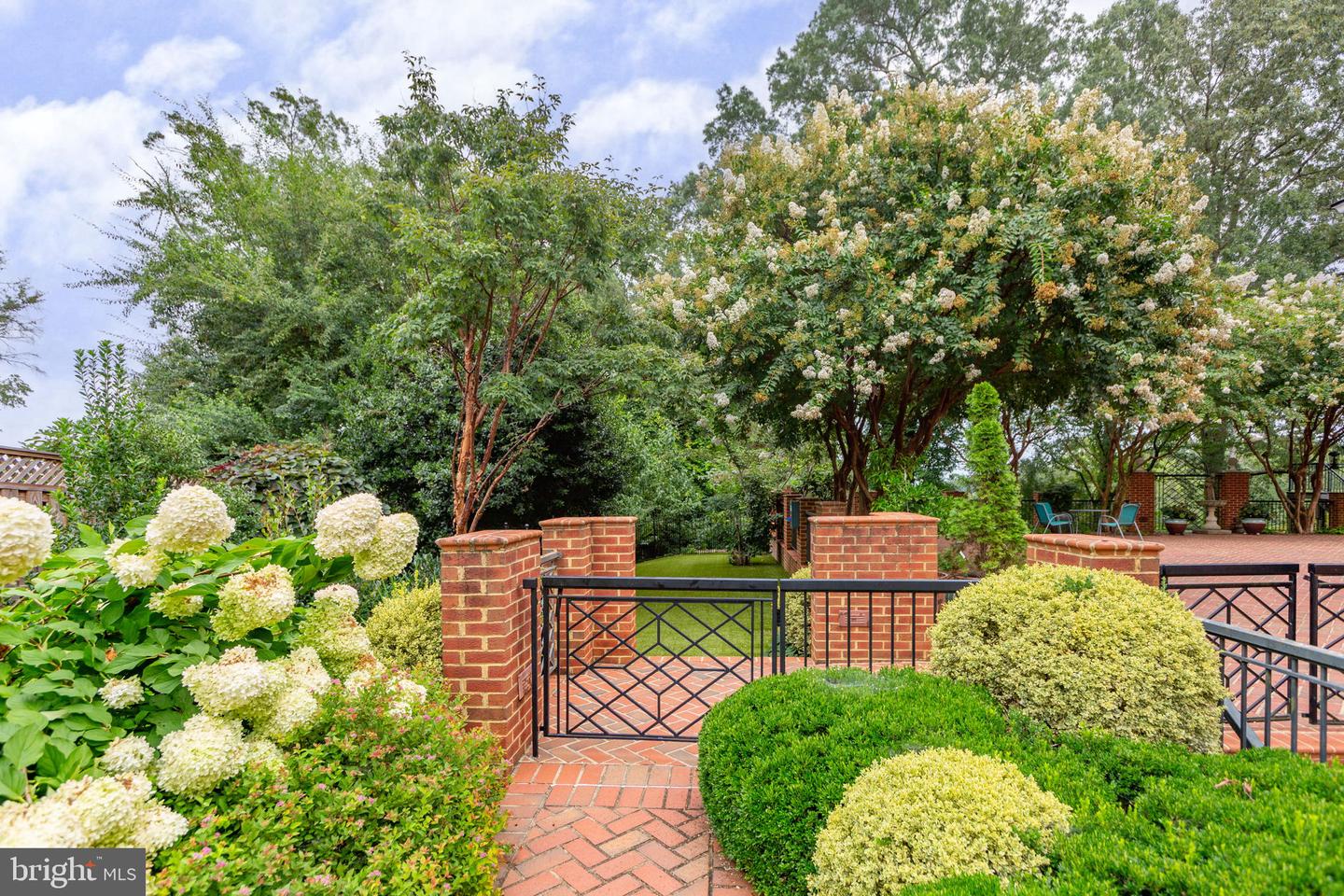 1711 HIGHLAND RD, FREDERICKSBURG, Virginia 22401, 6 Bedrooms Bedrooms, ,6 BathroomsBathrooms,Residential,For sale,1711 HIGHLAND RD,VAFB2008402 MLS # VAFB2008402