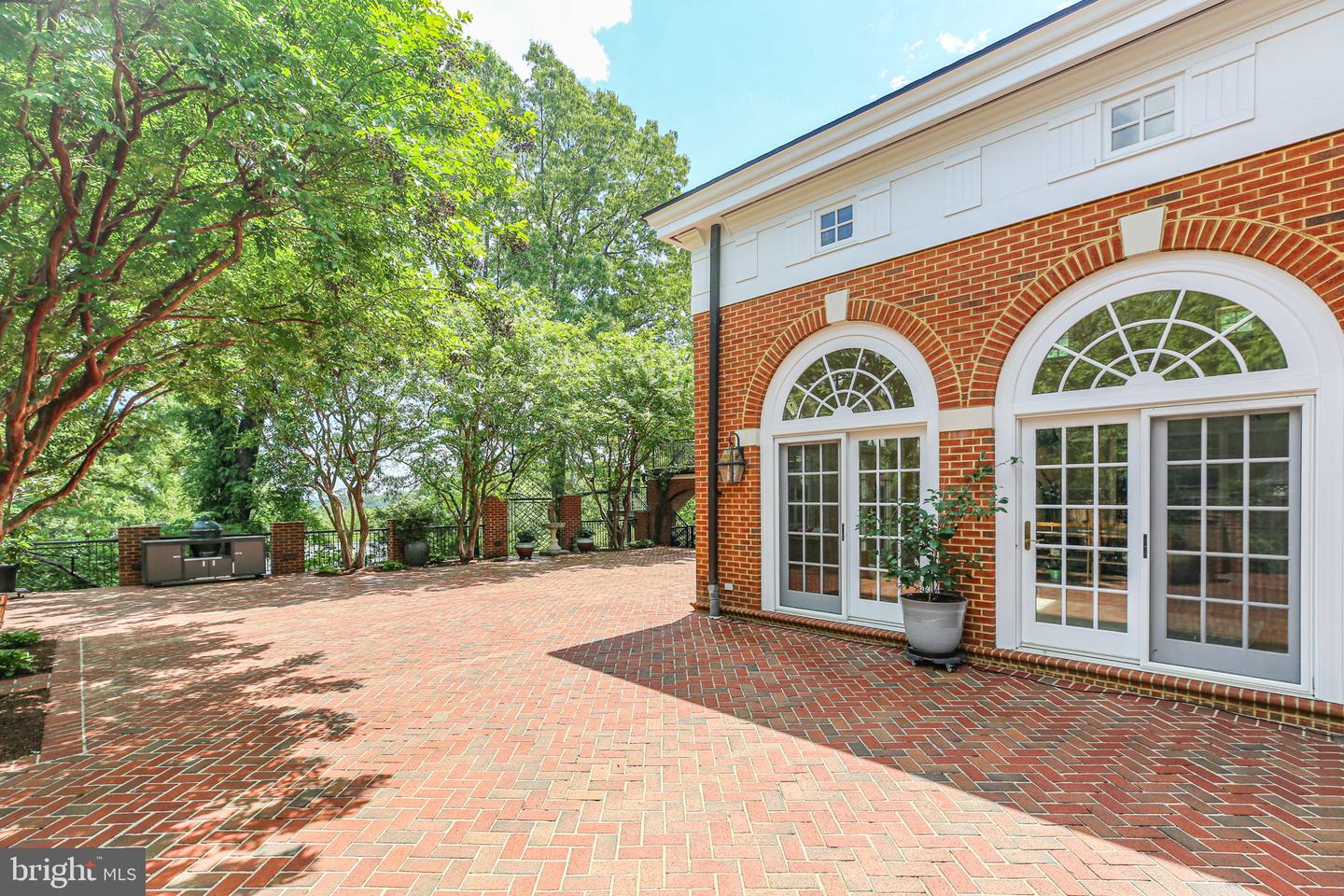 1711 HIGHLAND RD, FREDERICKSBURG, Virginia 22401, 6 Bedrooms Bedrooms, ,6 BathroomsBathrooms,Residential,For sale,1711 HIGHLAND RD,VAFB2008402 MLS # VAFB2008402