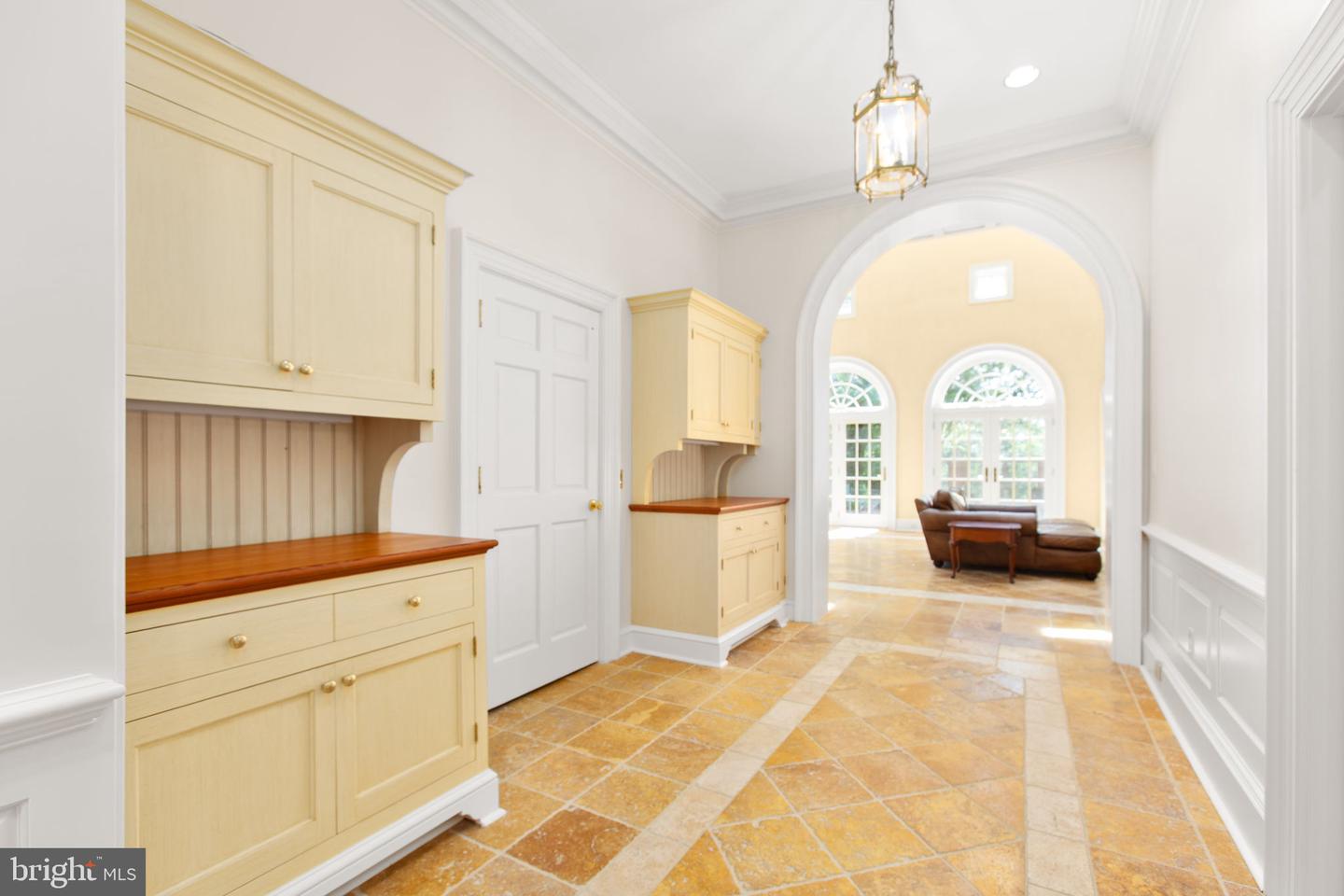1711 HIGHLAND RD, FREDERICKSBURG, Virginia 22401, 6 Bedrooms Bedrooms, ,6 BathroomsBathrooms,Residential,For sale,1711 HIGHLAND RD,VAFB2008402 MLS # VAFB2008402