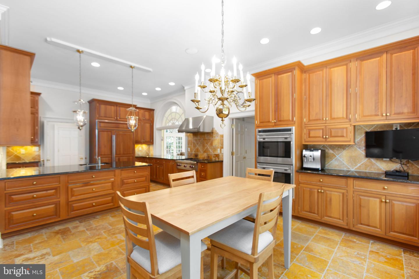 1711 HIGHLAND RD, FREDERICKSBURG, Virginia 22401, 6 Bedrooms Bedrooms, ,6 BathroomsBathrooms,Residential,For sale,1711 HIGHLAND RD,VAFB2008402 MLS # VAFB2008402