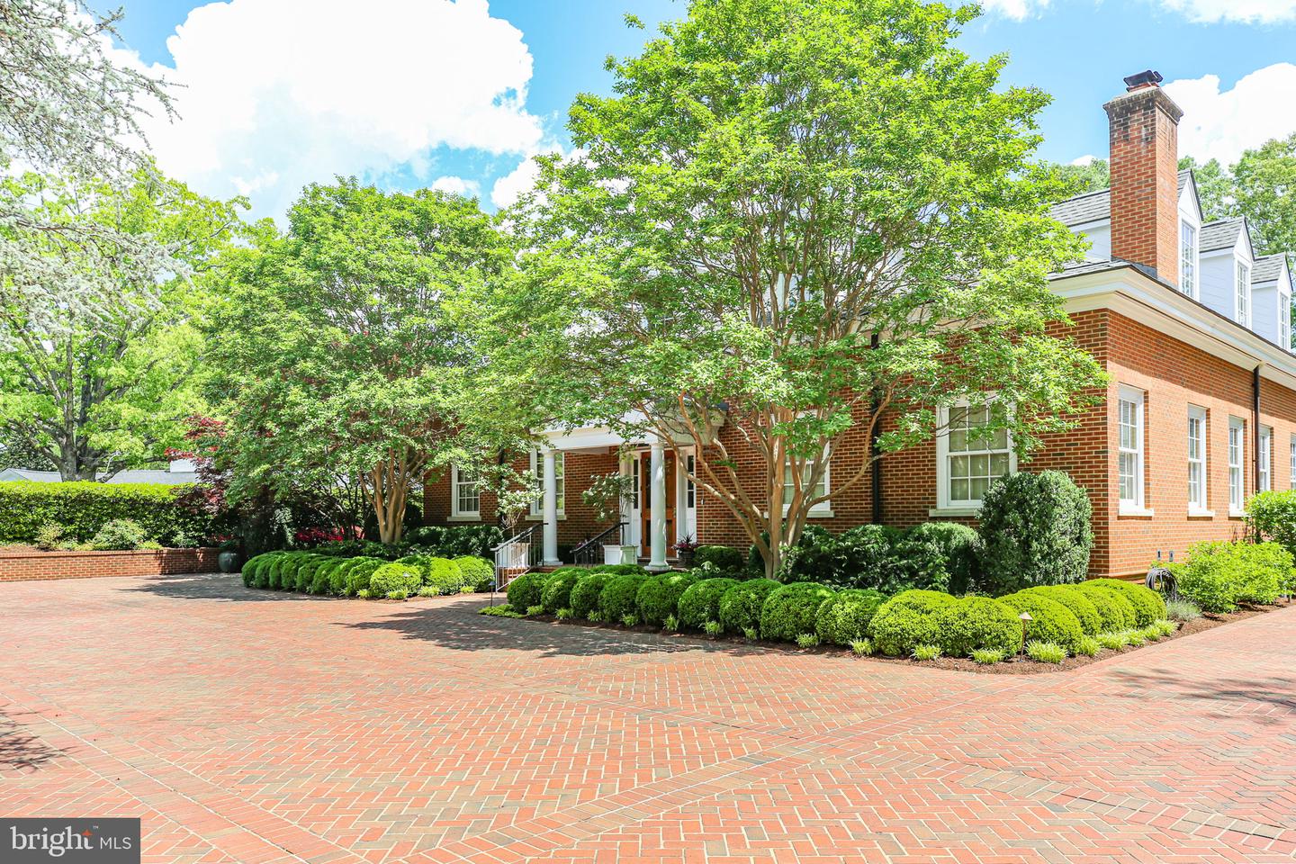 1711 HIGHLAND RD, FREDERICKSBURG, Virginia 22401, 6 Bedrooms Bedrooms, ,6 BathroomsBathrooms,Residential,For sale,1711 HIGHLAND RD,VAFB2008402 MLS # VAFB2008402
