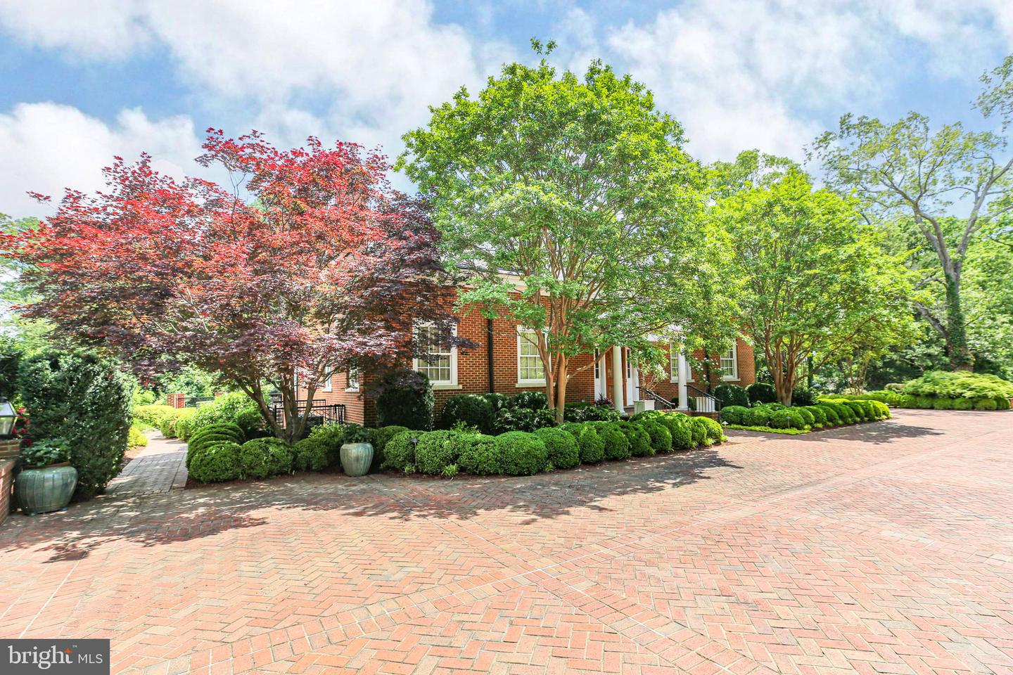 1711 HIGHLAND RD, FREDERICKSBURG, Virginia 22401, 6 Bedrooms Bedrooms, ,6 BathroomsBathrooms,Residential,For sale,1711 HIGHLAND RD,VAFB2008402 MLS # VAFB2008402