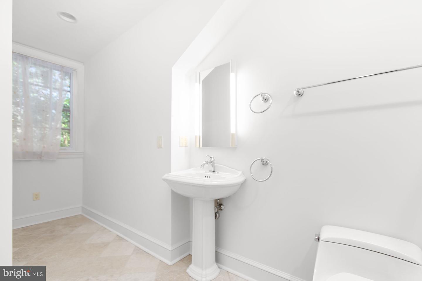 1711 HIGHLAND RD, FREDERICKSBURG, Virginia 22401, 6 Bedrooms Bedrooms, ,6 BathroomsBathrooms,Residential,For sale,1711 HIGHLAND RD,VAFB2008402 MLS # VAFB2008402