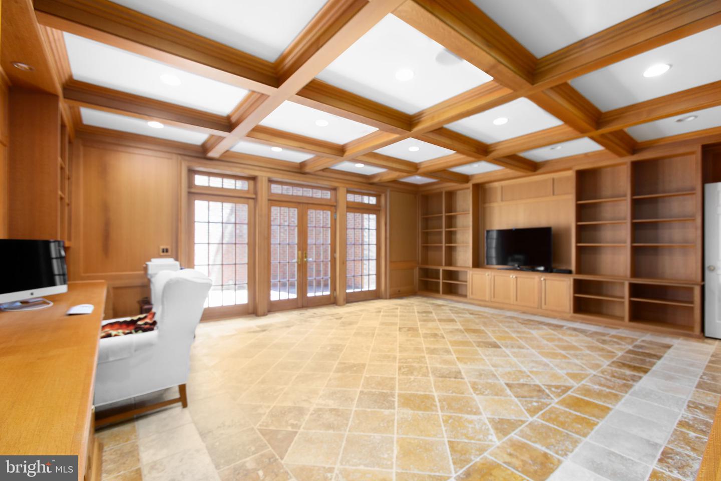 1711 HIGHLAND RD, FREDERICKSBURG, Virginia 22401, 6 Bedrooms Bedrooms, ,6 BathroomsBathrooms,Residential,For sale,1711 HIGHLAND RD,VAFB2008402 MLS # VAFB2008402