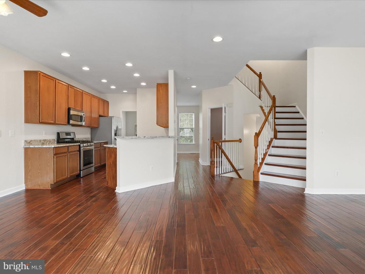 7684 AUDUBON MEADOW, ALEXANDRIA, Virginia 22306, 3 Bedrooms Bedrooms, ,3 BathroomsBathrooms,Residential,For sale,7684 AUDUBON MEADOW,VAFX2249314 MLS # VAFX2249314