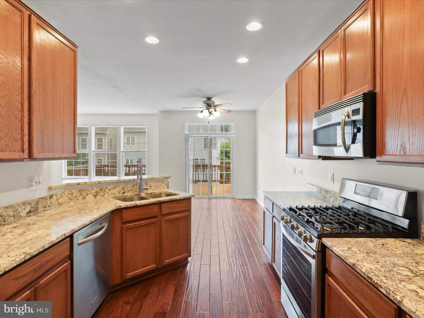 7684 AUDUBON MEADOW, ALEXANDRIA, Virginia 22306, 3 Bedrooms Bedrooms, ,3 BathroomsBathrooms,Residential,For sale,7684 AUDUBON MEADOW,VAFX2249314 MLS # VAFX2249314