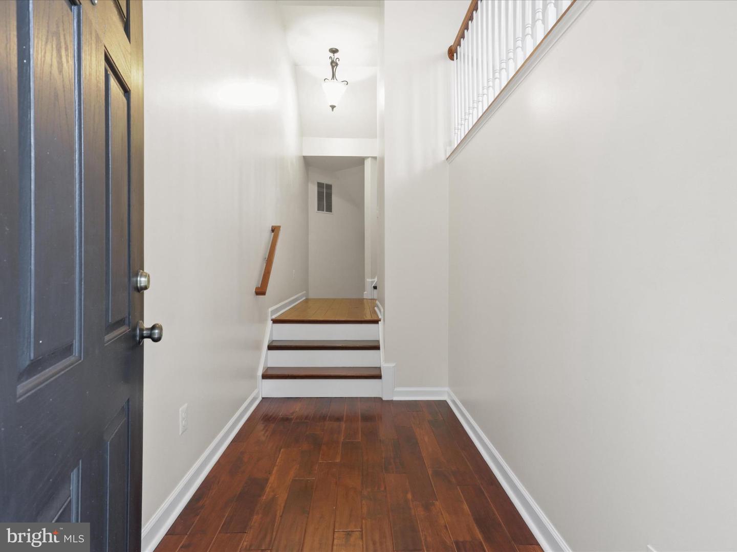 7684 AUDUBON MEADOW, ALEXANDRIA, Virginia 22306, 3 Bedrooms Bedrooms, ,3 BathroomsBathrooms,Residential,For sale,7684 AUDUBON MEADOW,VAFX2249314 MLS # VAFX2249314