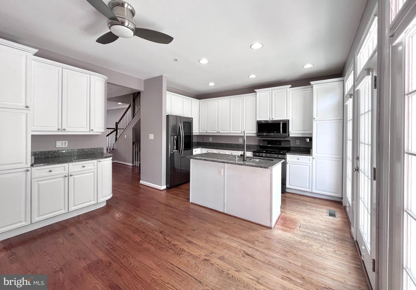 12129 CHANCERY STATION CIR, RESTON, Virginia 20190, 3 Bedrooms Bedrooms, ,3 BathroomsBathrooms,Residential,For sale,12129 CHANCERY STATION CIR,VAFX2250334 MLS # VAFX2250334