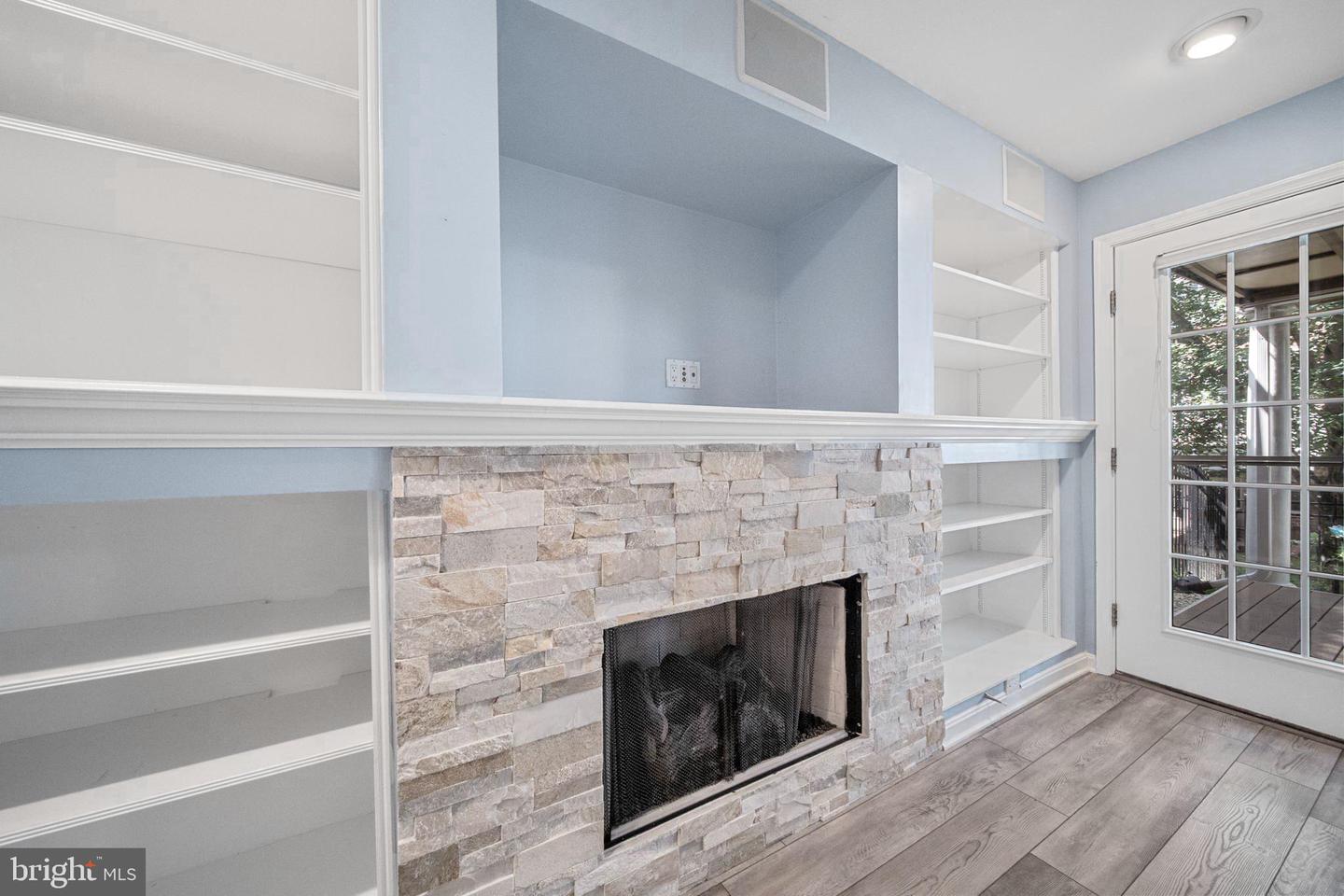 12129 CHANCERY STATION CIR, RESTON, Virginia 20190, 3 Bedrooms Bedrooms, ,3 BathroomsBathrooms,Residential,For sale,12129 CHANCERY STATION CIR,VAFX2250334 MLS # VAFX2250334
