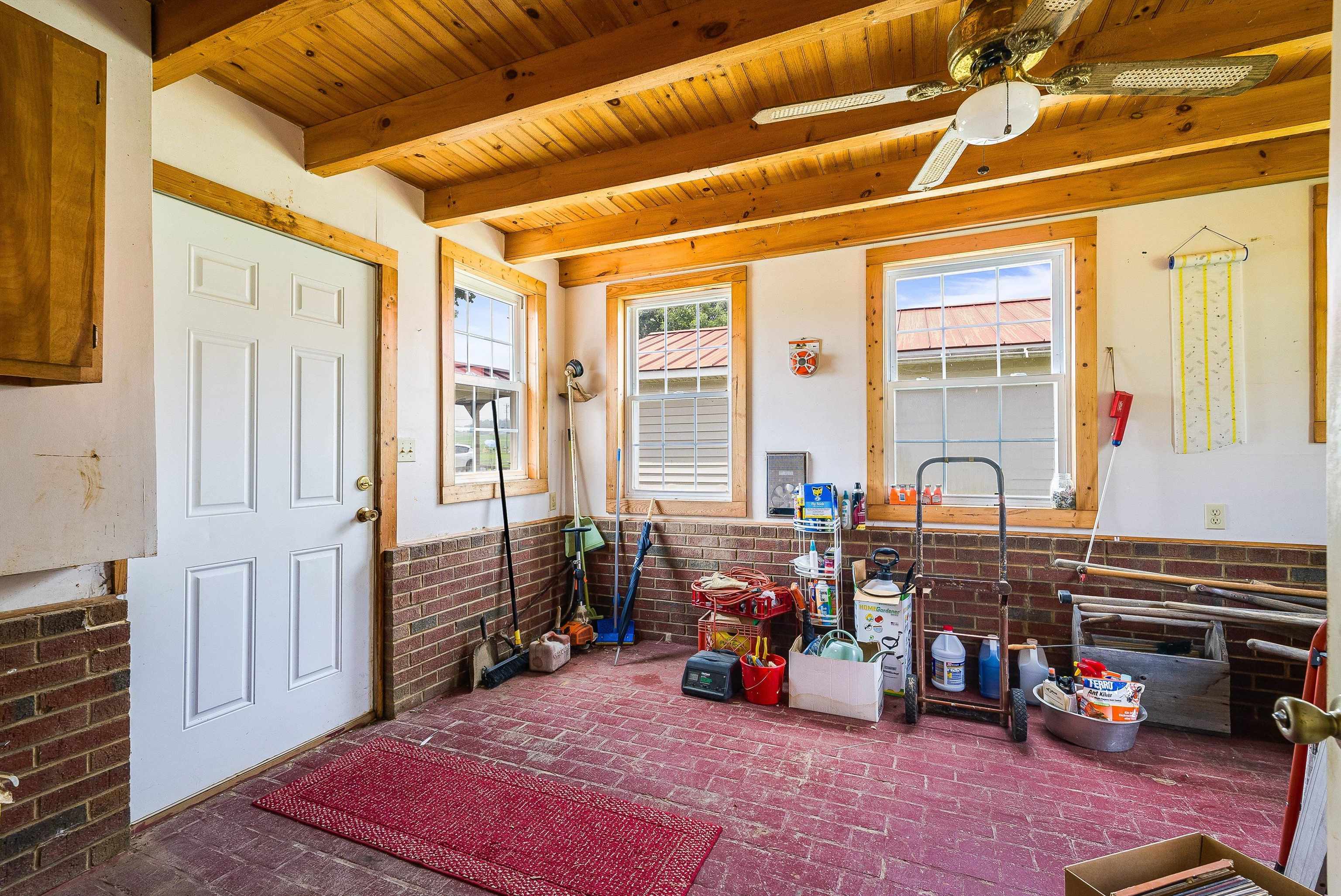 3839 LAWYER RD, MCGAHEYSVILLE, Virginia 22840, 3 Bedrooms Bedrooms, ,2 BathroomsBathrooms,Residential,Brelsford 0911,3839 LAWYER RD,667722 MLS # 667722