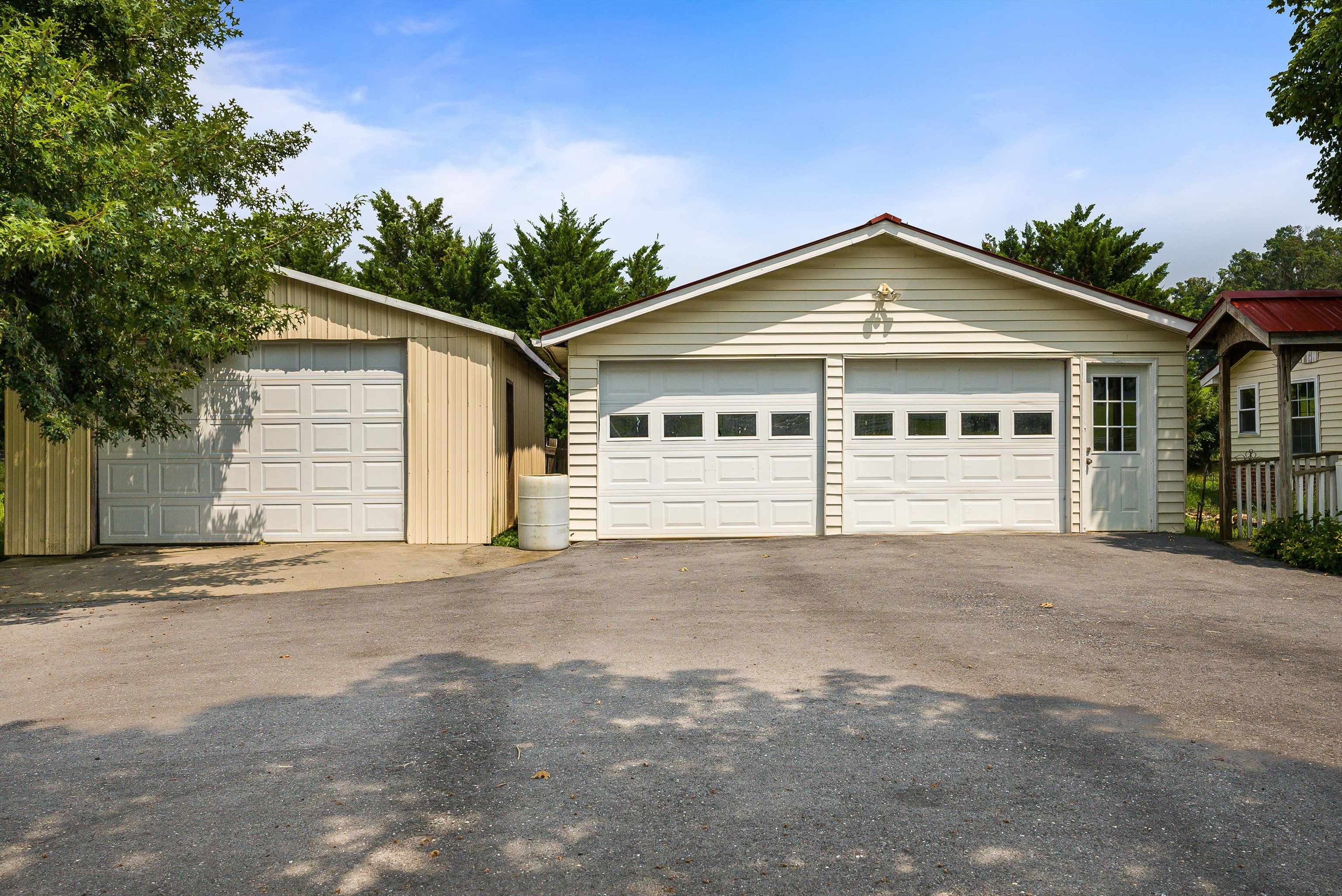 3839 LAWYER RD, MCGAHEYSVILLE, Virginia 22840, 3 Bedrooms Bedrooms, ,2 BathroomsBathrooms,Residential,Brelsford 0911,3839 LAWYER RD,667722 MLS # 667722