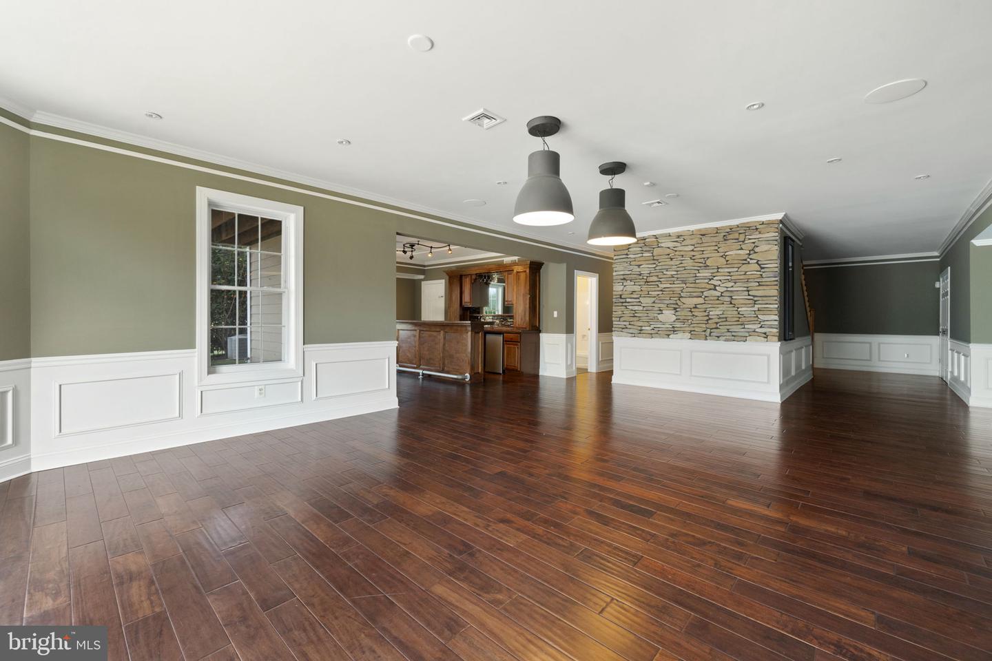39260 CHARLES TOWN PIKE, HAMILTON, Virginia 20158, 4 Bedrooms Bedrooms, ,6 BathroomsBathrooms,Residential,For sale,39260 CHARLES TOWN PIKE,VALO2101002 MLS # VALO2101002