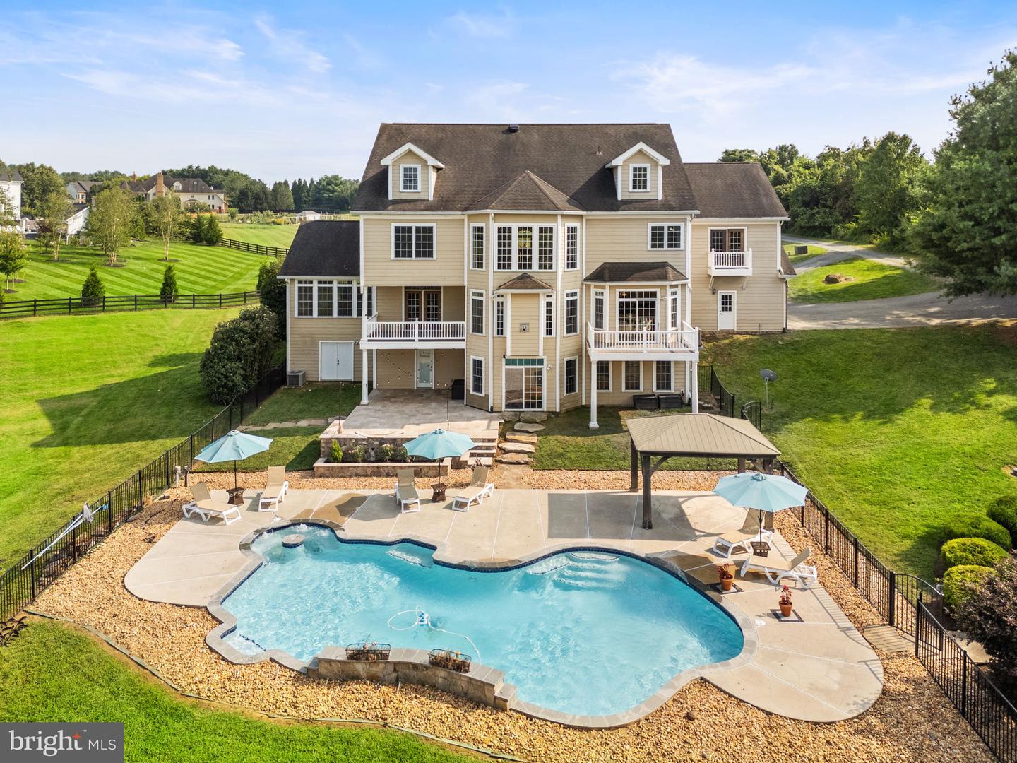 39260 CHARLES TOWN PIKE, HAMILTON, Virginia 20158, 4 Bedrooms Bedrooms, ,6 BathroomsBathrooms,Residential,For sale,39260 CHARLES TOWN PIKE,VALO2101002 MLS # VALO2101002
