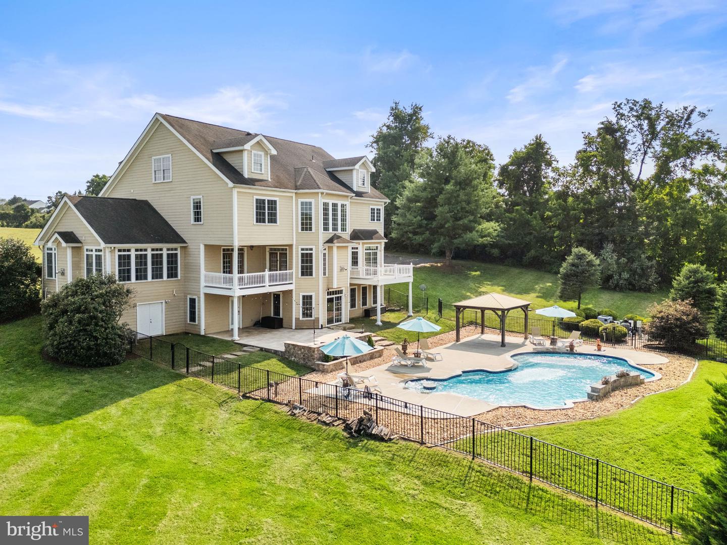 39260 CHARLES TOWN PIKE, HAMILTON, Virginia 20158, 4 Bedrooms Bedrooms, ,6 BathroomsBathrooms,Residential,For sale,39260 CHARLES TOWN PIKE,VALO2101002 MLS # VALO2101002