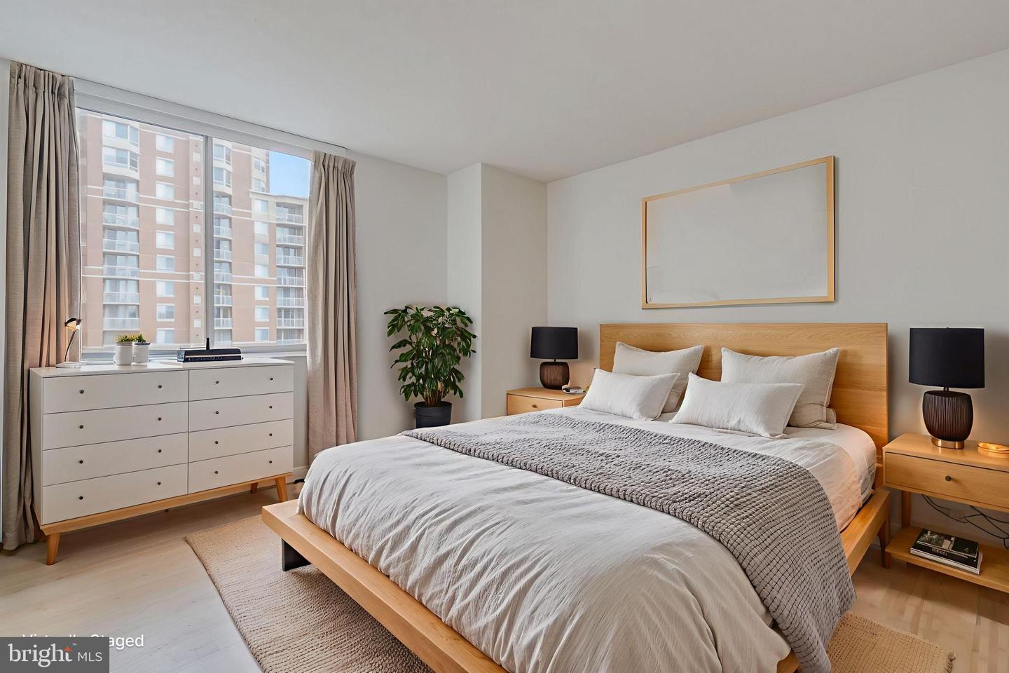 3835 9TH ST N #1001W, ARLINGTON, Virginia 22203, 2 Bedrooms Bedrooms, ,2 BathroomsBathrooms,Residential,For sale,3835 9TH ST N #1001W,VAAR2060162 MLS # VAAR2060162