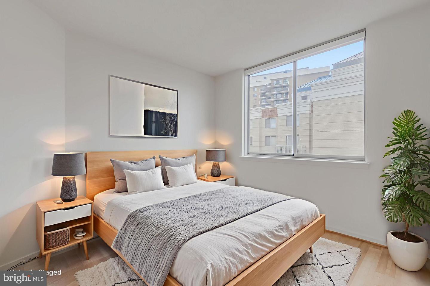 3835 9TH ST N #1001W, ARLINGTON, Virginia 22203, 2 Bedrooms Bedrooms, ,2 BathroomsBathrooms,Residential,For sale,3835 9TH ST N #1001W,VAAR2060162 MLS # VAAR2060162