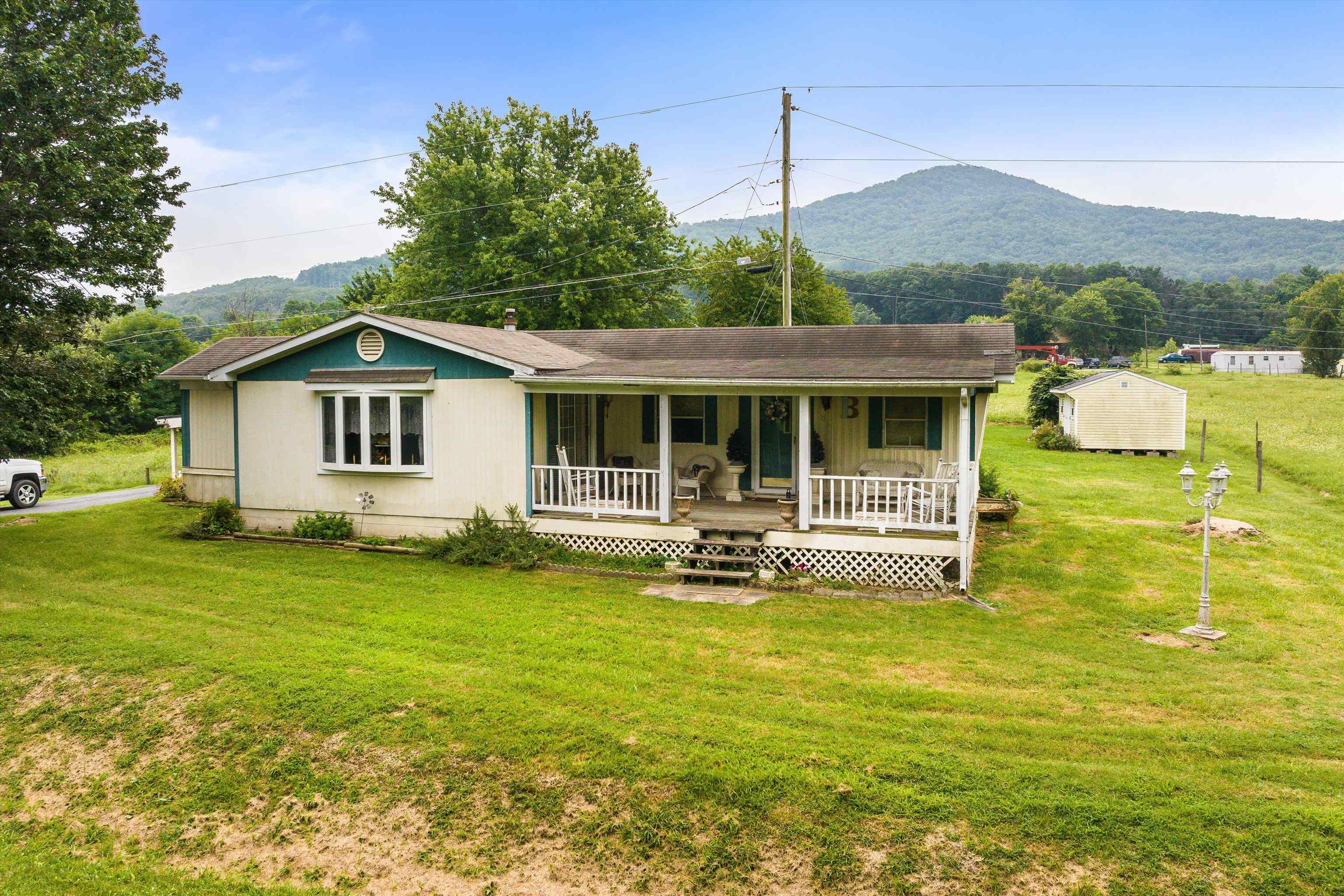 481 ELDON YATES DR, STANLEY, Virginia 22851, 3 Bedrooms Bedrooms, ,1 BathroomBathrooms,Residential,481 ELDON YATES DR,667741 MLS # 667741