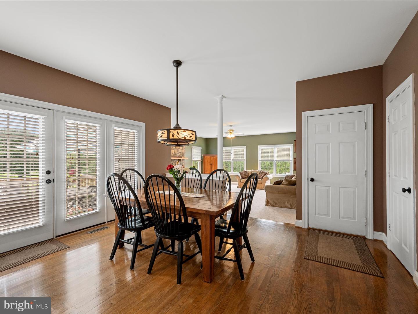 17006 LAKEWOOD CT, PURCELLVILLE, Virginia 20132, 5 Bedrooms Bedrooms, ,2 BathroomsBathrooms,Residential,For sale,17006 LAKEWOOD CT,VALO2101398 MLS # VALO2101398