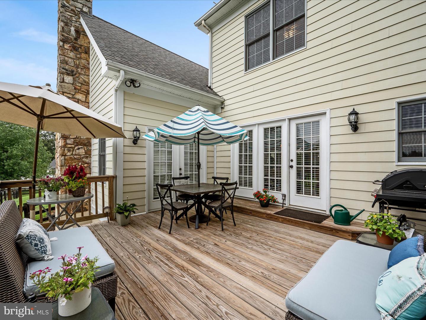 17006 LAKEWOOD CT, PURCELLVILLE, Virginia 20132, 5 Bedrooms Bedrooms, ,2 BathroomsBathrooms,Residential,For sale,17006 LAKEWOOD CT,VALO2101398 MLS # VALO2101398