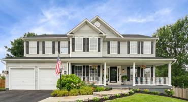 15260 CHINCOTEAGUE CT, WOODBRIDGE, Virginia 22193, 4 Bedrooms Bedrooms, 8 Rooms Rooms,3 BathroomsBathrooms,Residential,For sale,15260 CHINCOTEAGUE CT,VAPW2098914 MLS # VAPW2098914