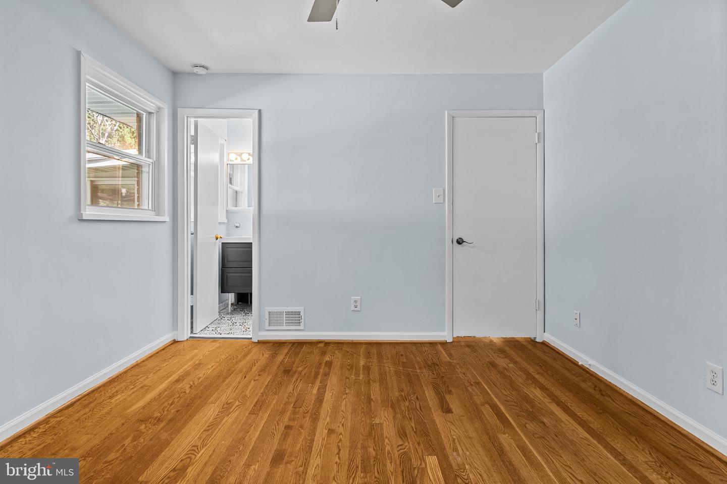5426 CAMROSE PL, SPRINGFIELD, Virginia 22151, 4 Bedrooms Bedrooms, ,3 BathroomsBathrooms,Residential,For sale,5426 CAMROSE PL,VAFX2255112 MLS # VAFX2255112
