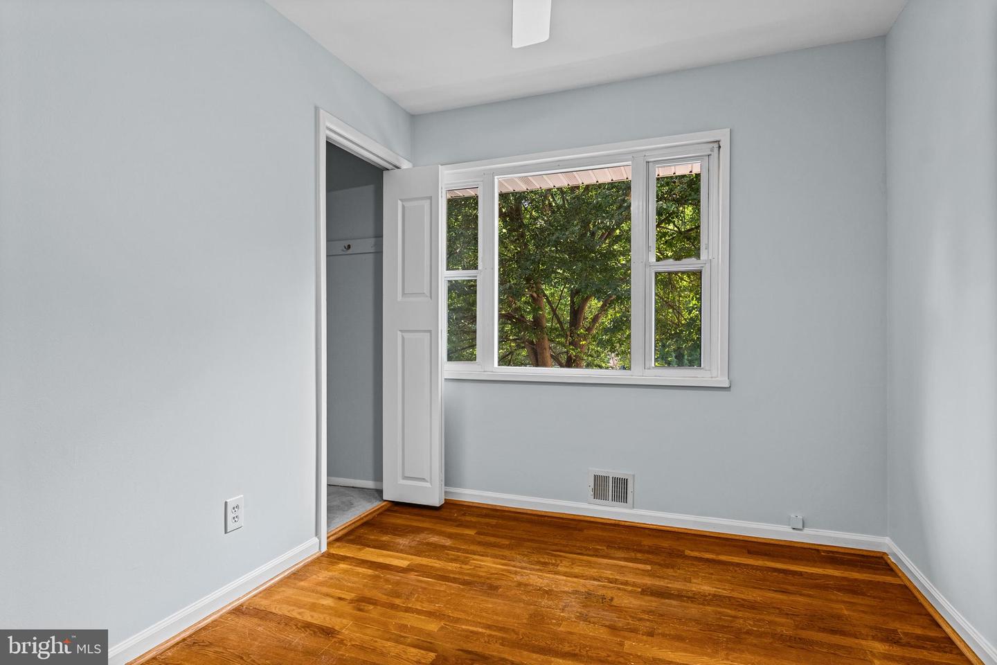 5426 CAMROSE PL, SPRINGFIELD, Virginia 22151, 4 Bedrooms Bedrooms, ,3 BathroomsBathrooms,Residential,For sale,5426 CAMROSE PL,VAFX2255112 MLS # VAFX2255112