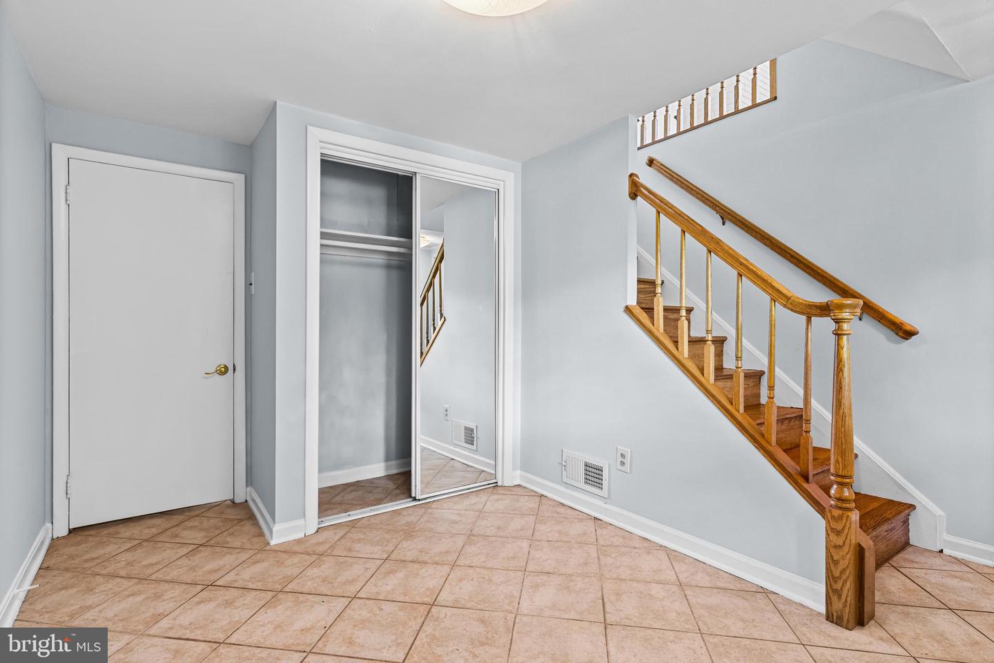 5426 CAMROSE PL, SPRINGFIELD, Virginia 22151, 4 Bedrooms Bedrooms, ,3 BathroomsBathrooms,Residential,For sale,5426 CAMROSE PL,VAFX2255112 MLS # VAFX2255112