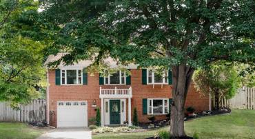 5426 CAMROSE PL, SPRINGFIELD, Virginia 22151, 4 Bedrooms Bedrooms, ,3 BathroomsBathrooms,Residential,For sale,5426 CAMROSE PL,VAFX2255112 MLS # VAFX2255112