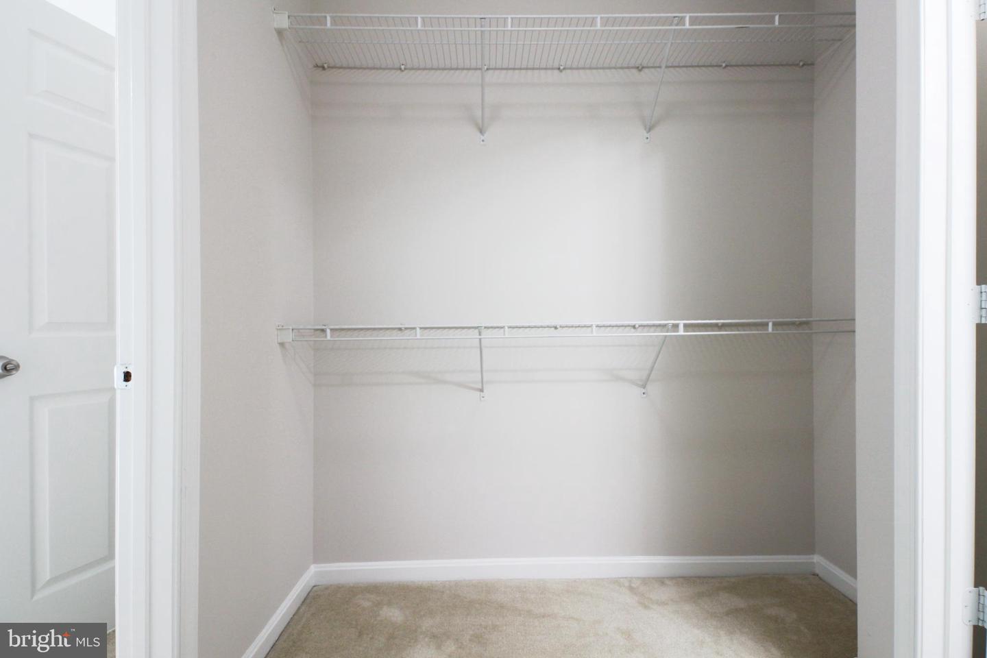 2791 CENTERBORO DR #272, VIENNA, Virginia 22181, 2 Bedrooms Bedrooms, ,2 BathroomsBathrooms,Residential,For sale,2791 CENTERBORO DR #272,VAFX2255240 MLS # VAFX2255240
