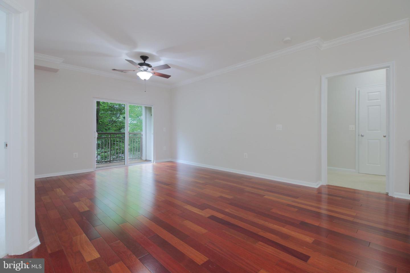 2791 CENTERBORO DR #272, VIENNA, Virginia 22181, 2 Bedrooms Bedrooms, ,2 BathroomsBathrooms,Residential,For sale,2791 CENTERBORO DR #272,VAFX2255240 MLS # VAFX2255240