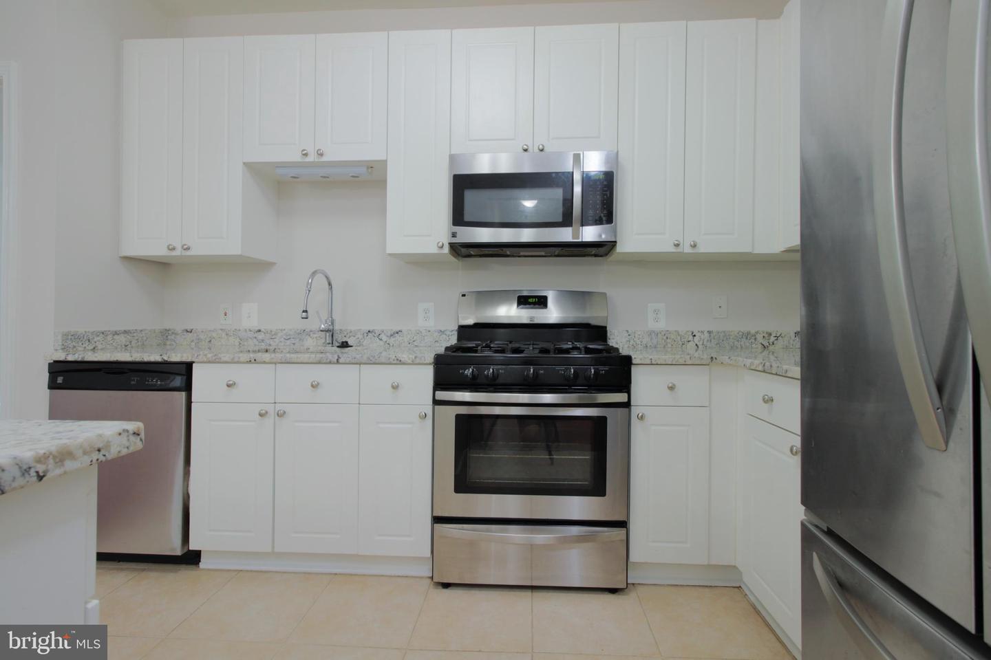 2791 CENTERBORO DR #272, VIENNA, Virginia 22181, 2 Bedrooms Bedrooms, ,2 BathroomsBathrooms,Residential,For sale,2791 CENTERBORO DR #272,VAFX2255240 MLS # VAFX2255240