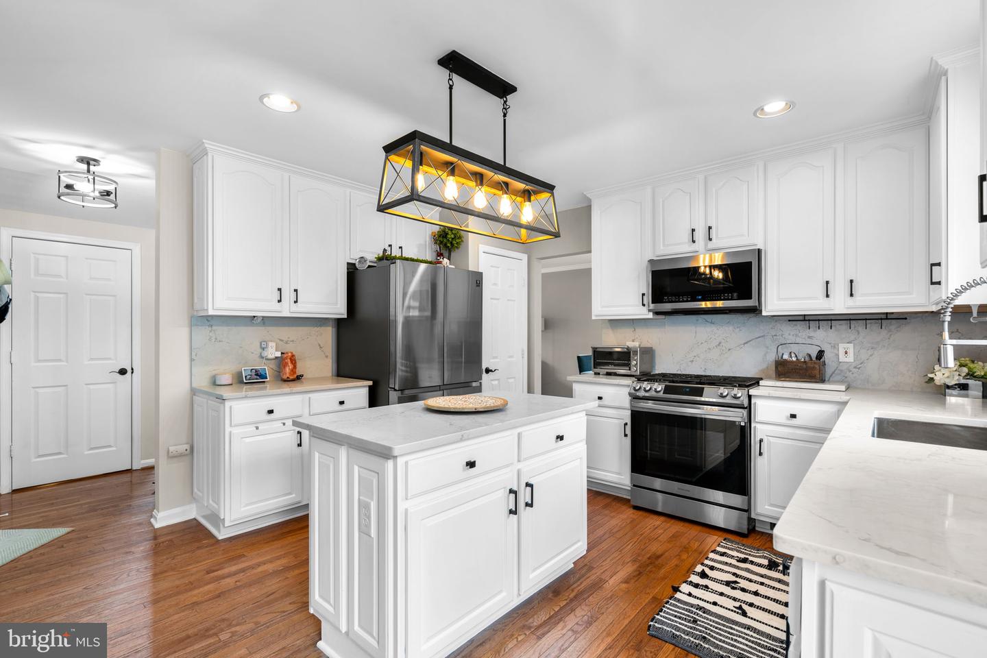 12926 BRIGSTOCK CT, BRISTOW, Virginia 20136, 4 Bedrooms Bedrooms, ,3 BathroomsBathrooms,Residential,For sale,12926 BRIGSTOCK CT,VAPW2099180 MLS # VAPW2099180