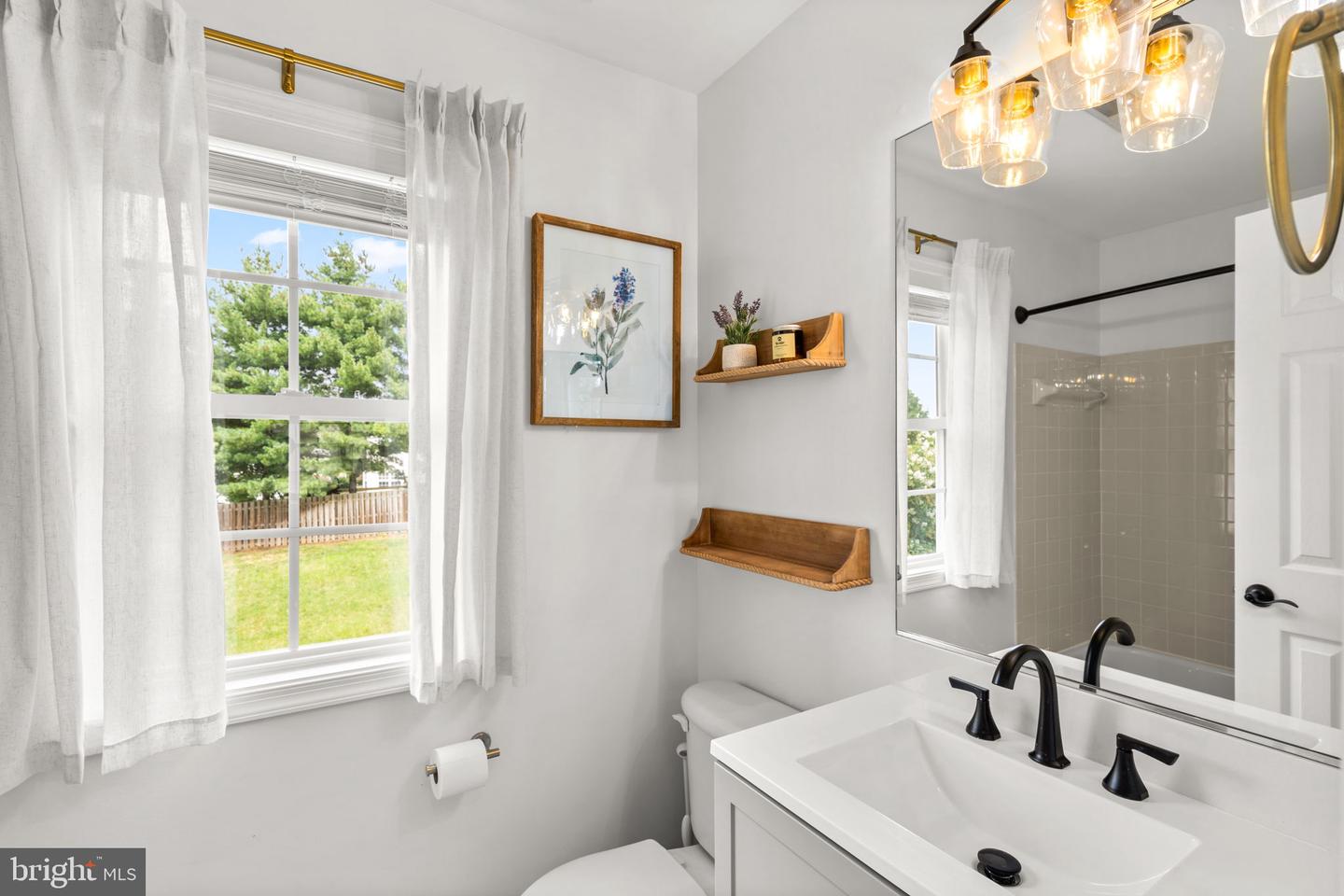 12926 BRIGSTOCK CT, BRISTOW, Virginia 20136, 4 Bedrooms Bedrooms, ,3 BathroomsBathrooms,Residential,For sale,12926 BRIGSTOCK CT,VAPW2099180 MLS # VAPW2099180