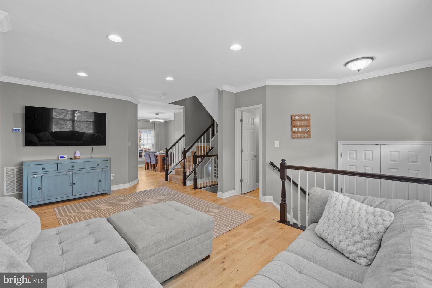 24673 KINGS CANYON SQ, ALDIE, Virginia 20105, 3 Bedrooms Bedrooms, ,2 BathroomsBathrooms,Residential,For sale,24673 KINGS CANYON SQ,VALO2102330 MLS # VALO2102330