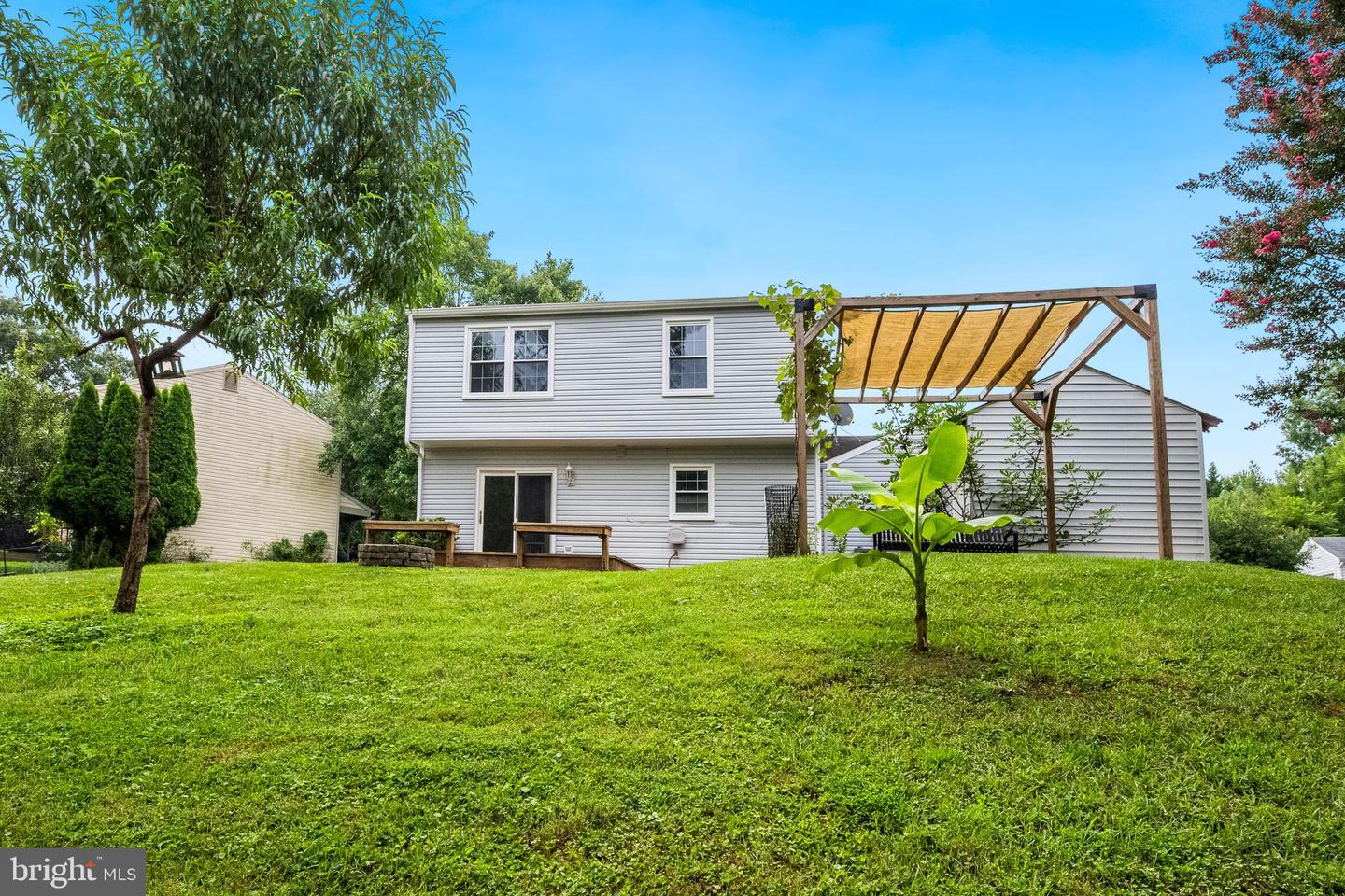 13201 JASPER RD, FAIRFAX, Virginia 22033, 4 Bedrooms Bedrooms, ,2 BathroomsBathrooms,Residential,For sale,13201 JASPER RD,VAFX2256234 MLS # VAFX2256234