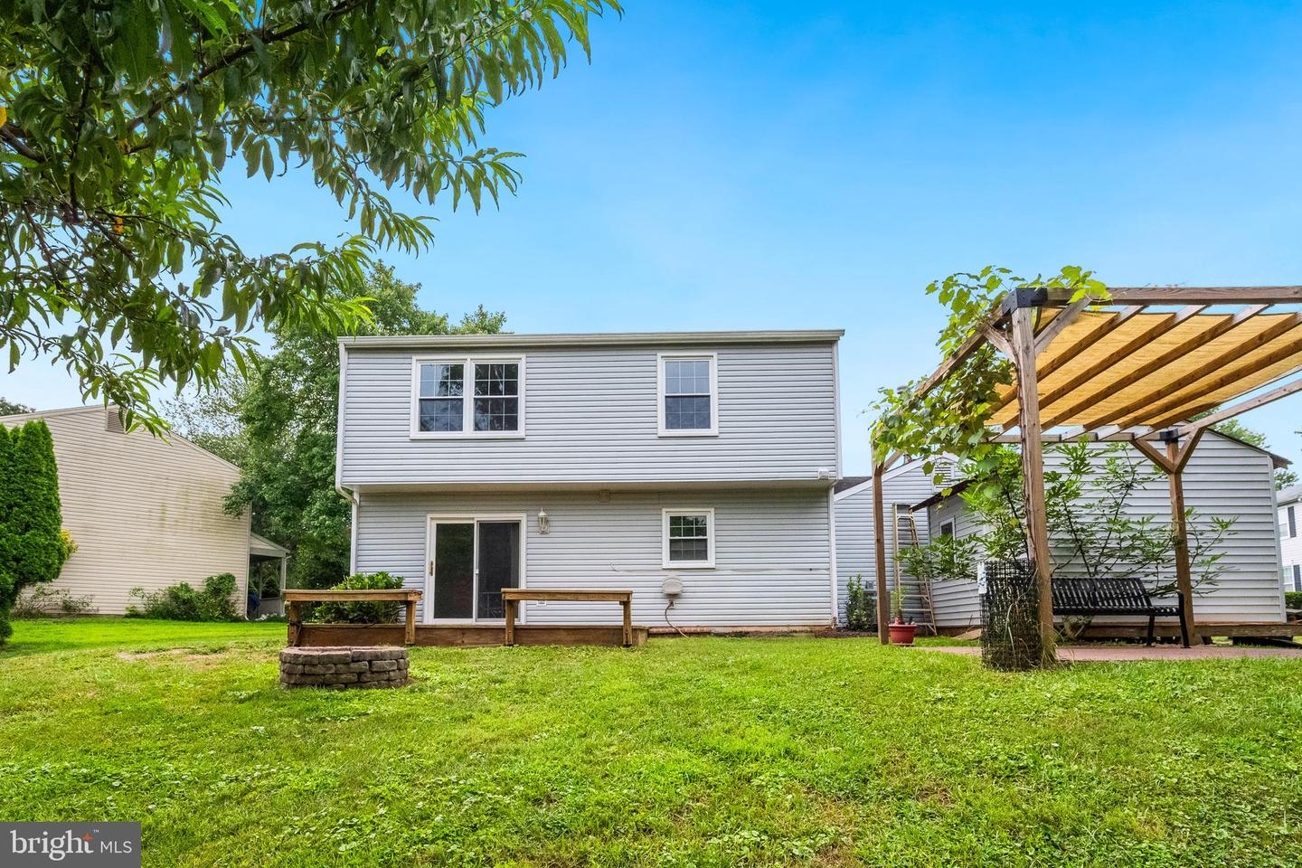 13201 JASPER RD, FAIRFAX, Virginia 22033, 4 Bedrooms Bedrooms, ,2 BathroomsBathrooms,Residential,For sale,13201 JASPER RD,VAFX2256234 MLS # VAFX2256234