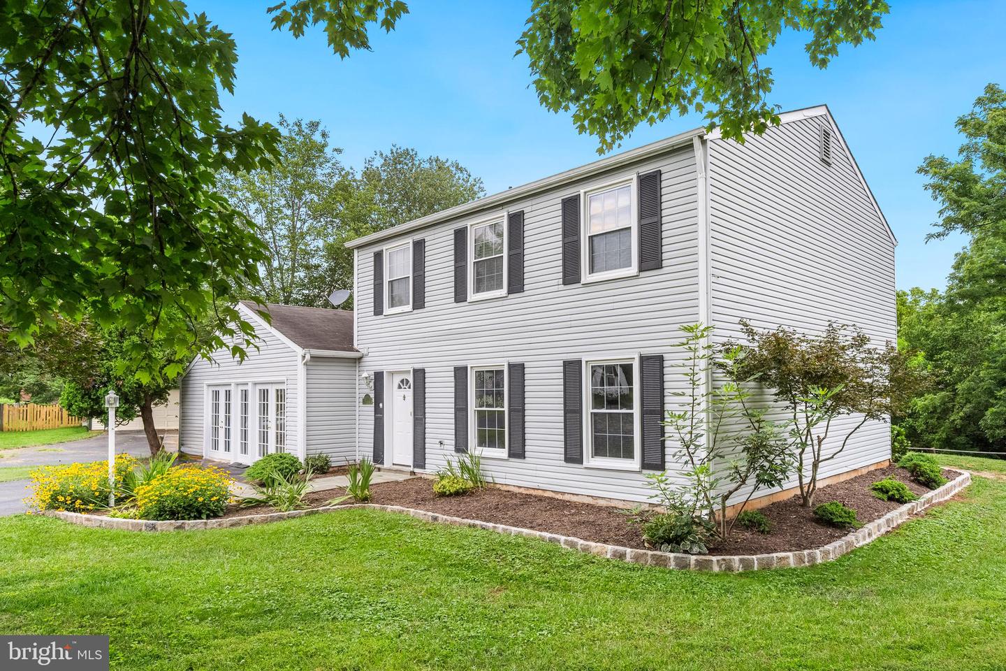 13201 JASPER RD, FAIRFAX, Virginia 22033, 4 Bedrooms Bedrooms, ,2 BathroomsBathrooms,Residential,For sale,13201 JASPER RD,VAFX2256234 MLS # VAFX2256234